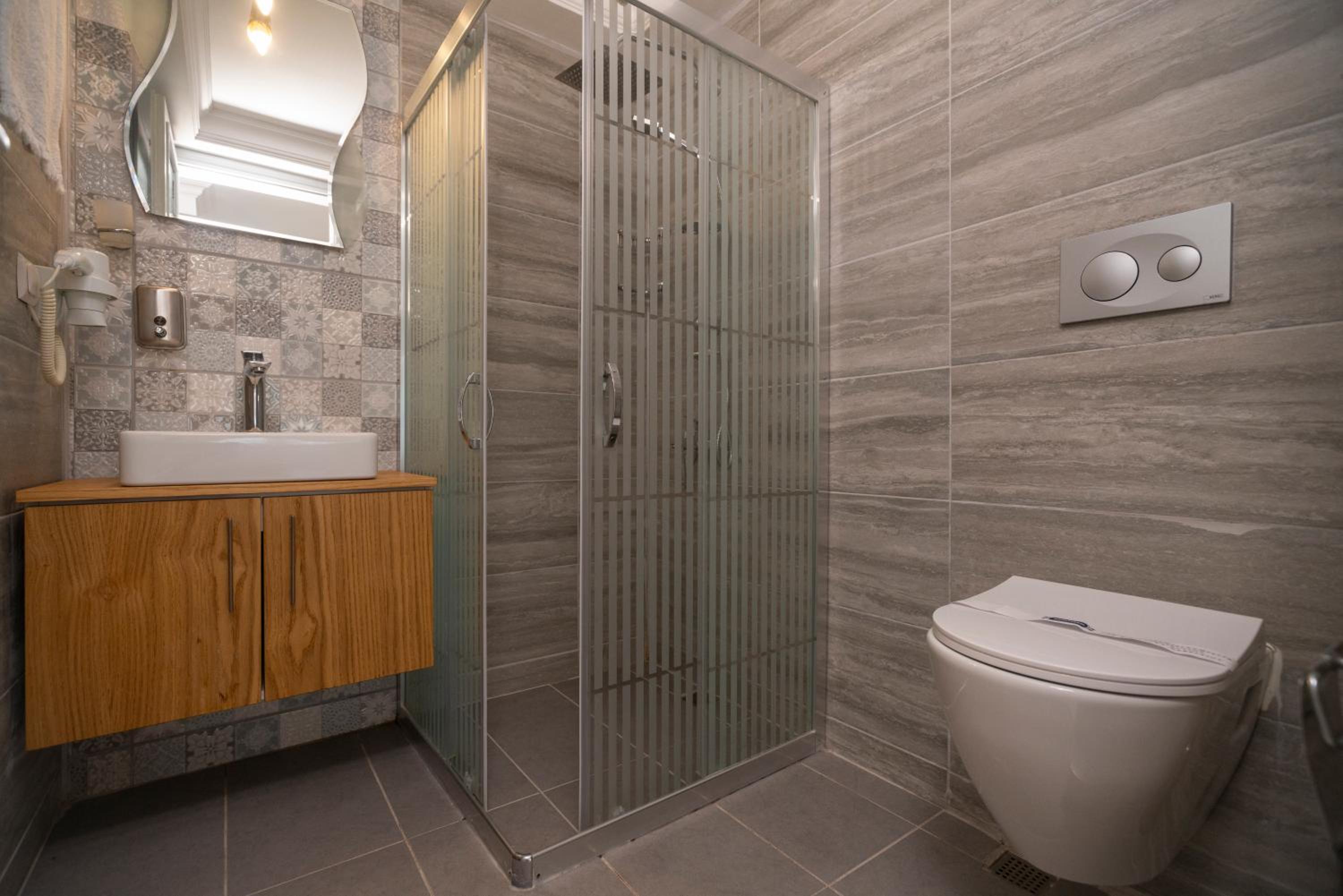 Superior Two-Bedroom Suite - Photo 5