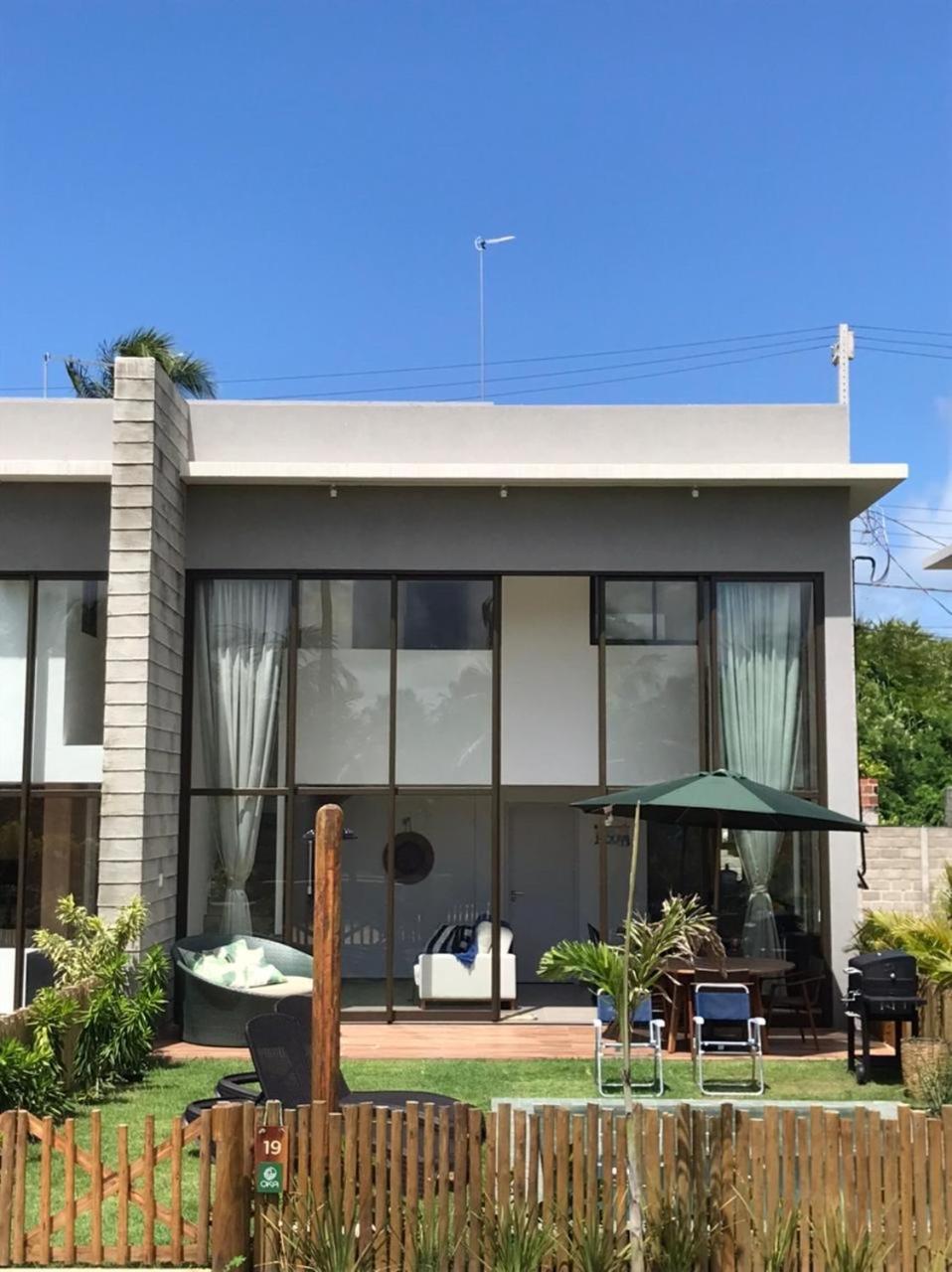 Three-Bedroom House photo 2