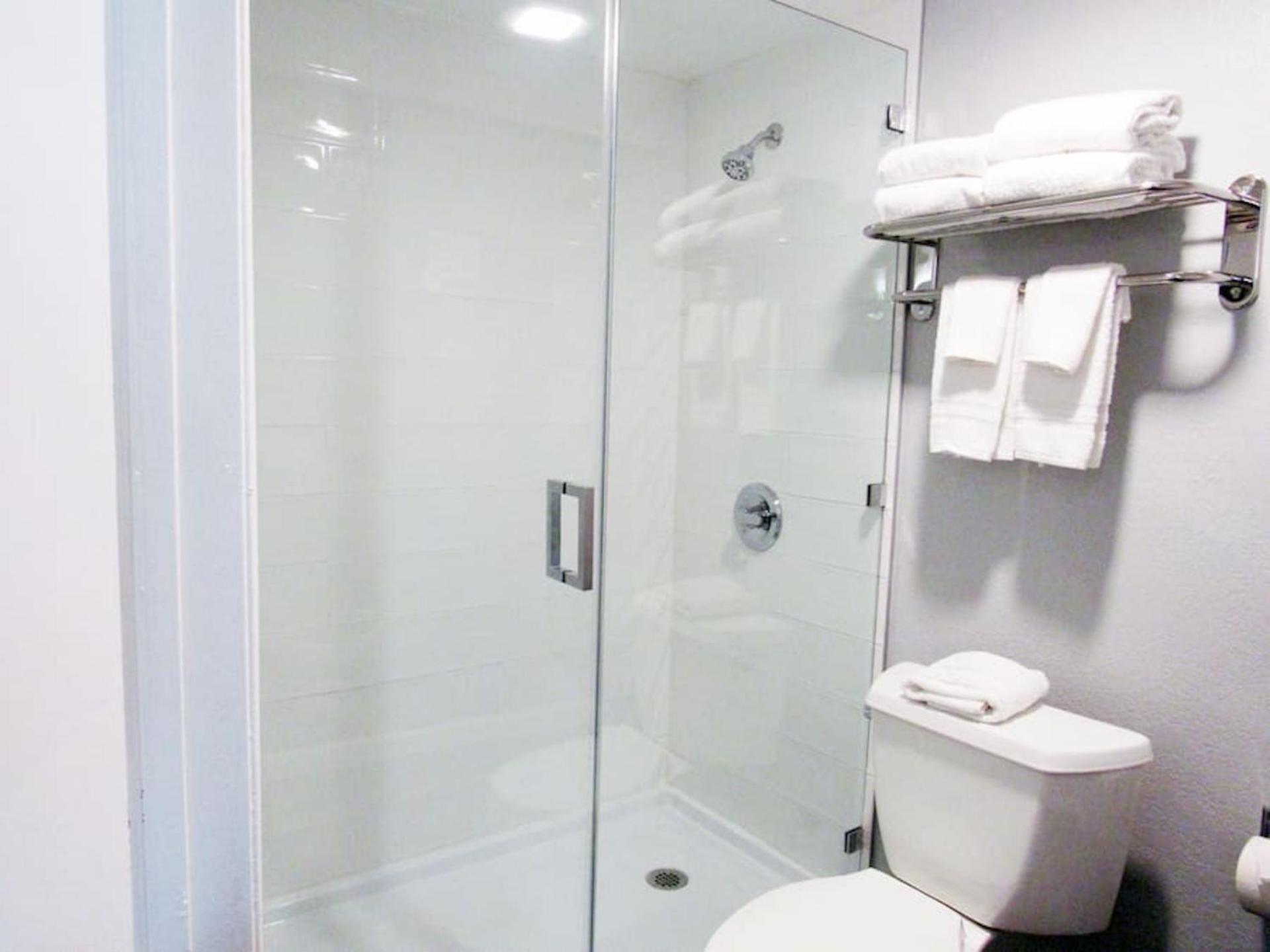 Standard Double Room - Photo 5