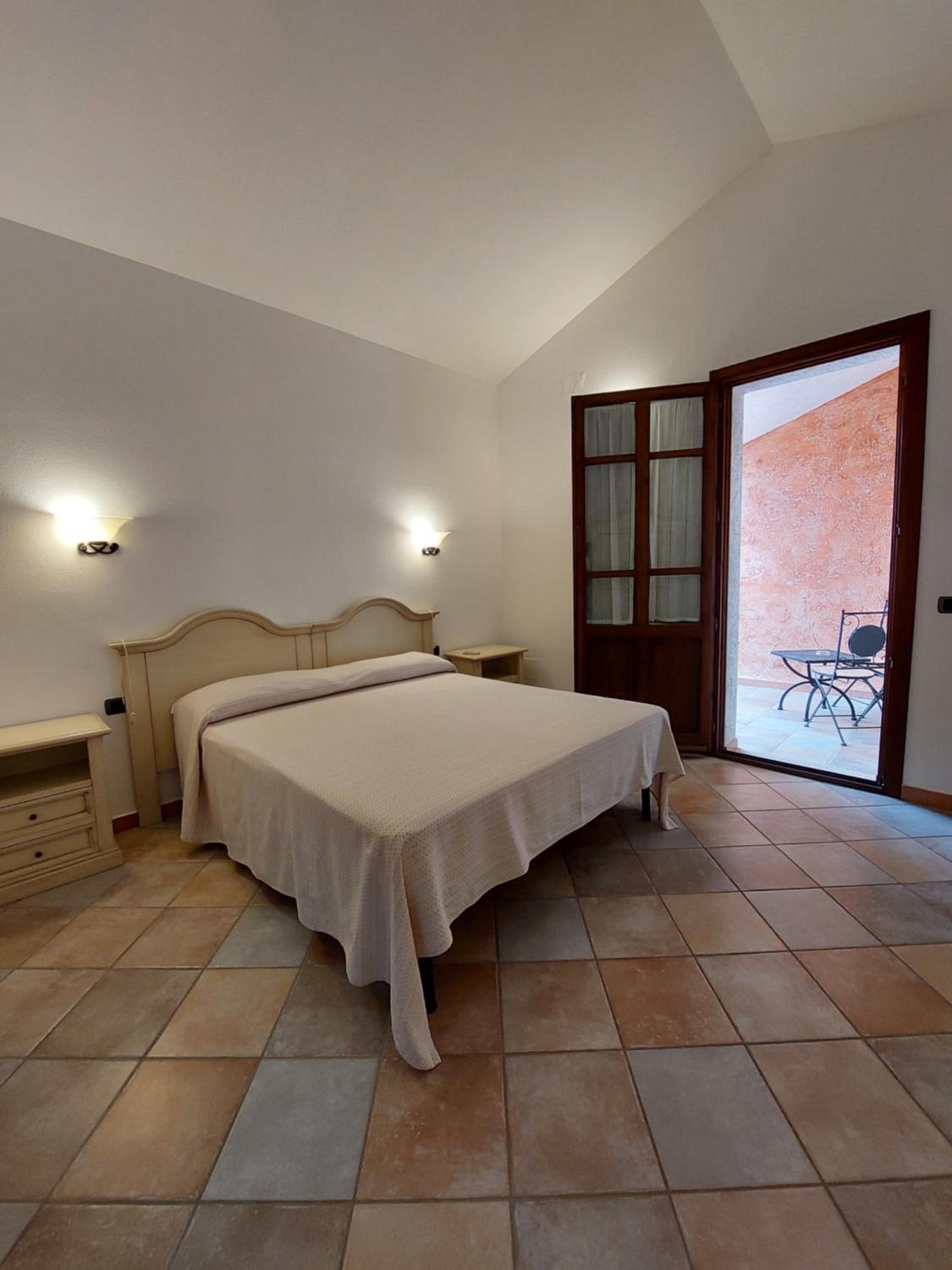 Suite with Balcony - Split Level - Photo 12