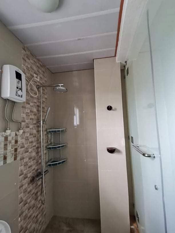 One-Bedroom Apartment - Photo 4