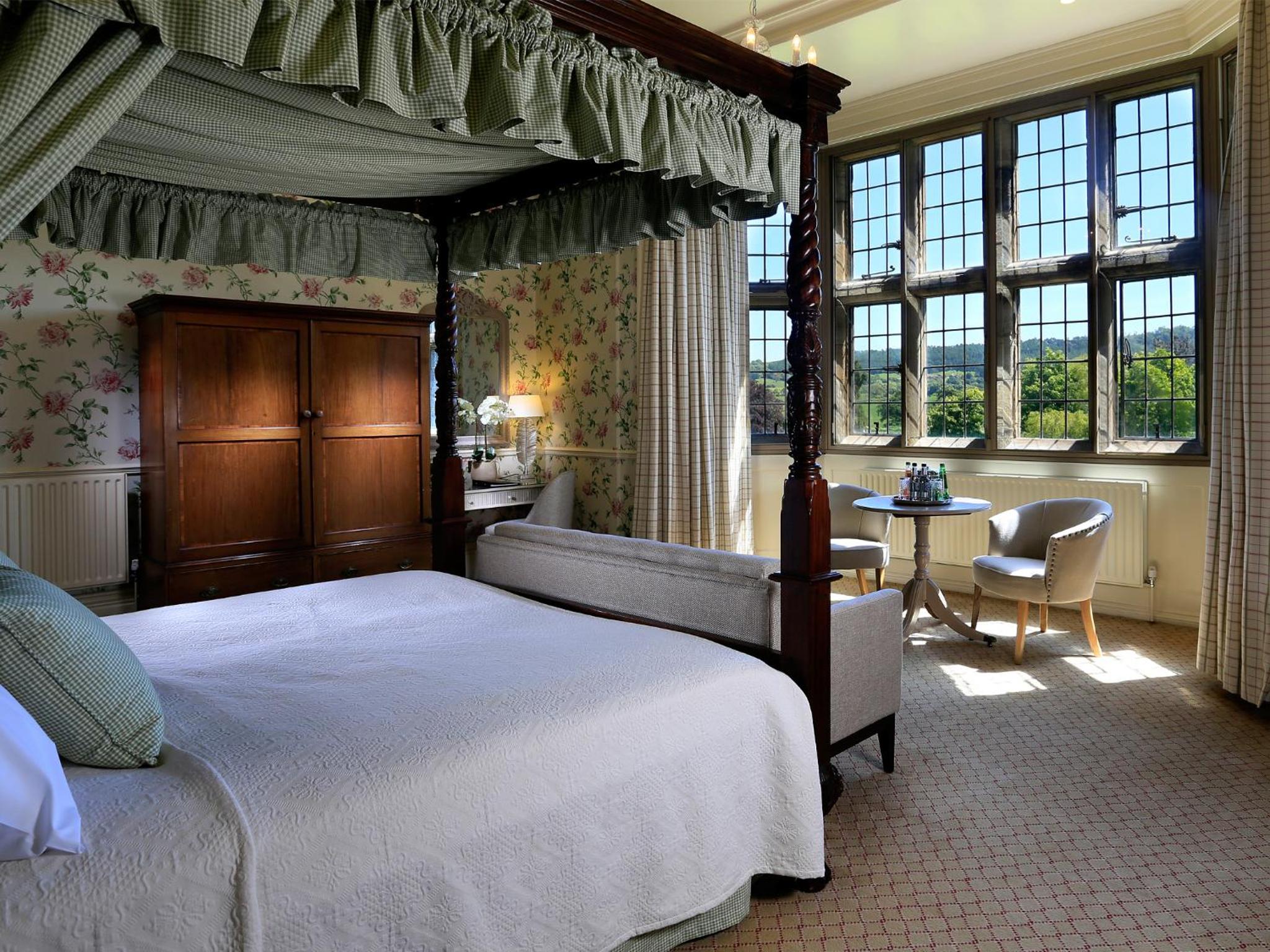 Feature Double Room With Four Poster Bed - Photo 4