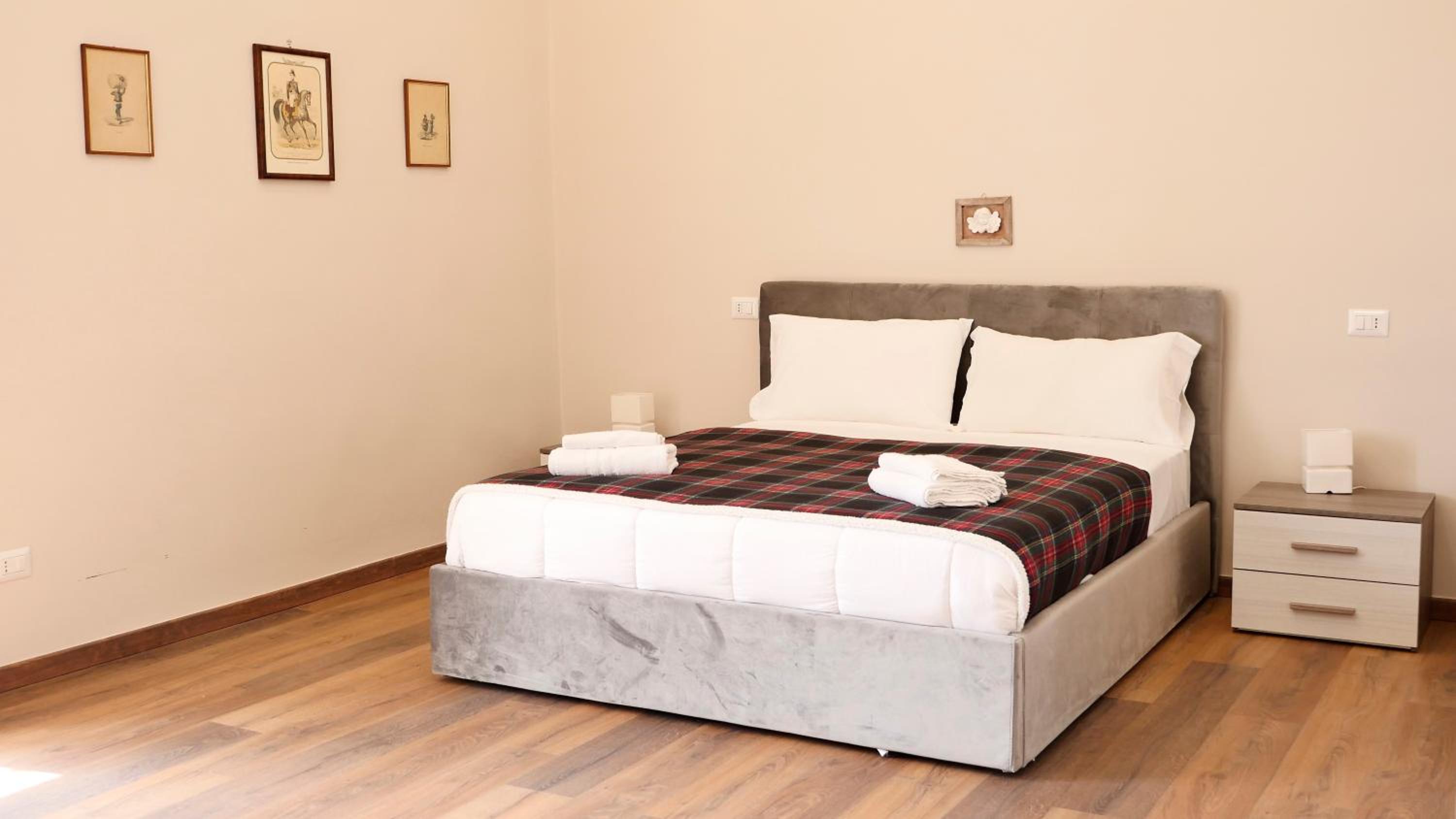 Double Room with Balcony