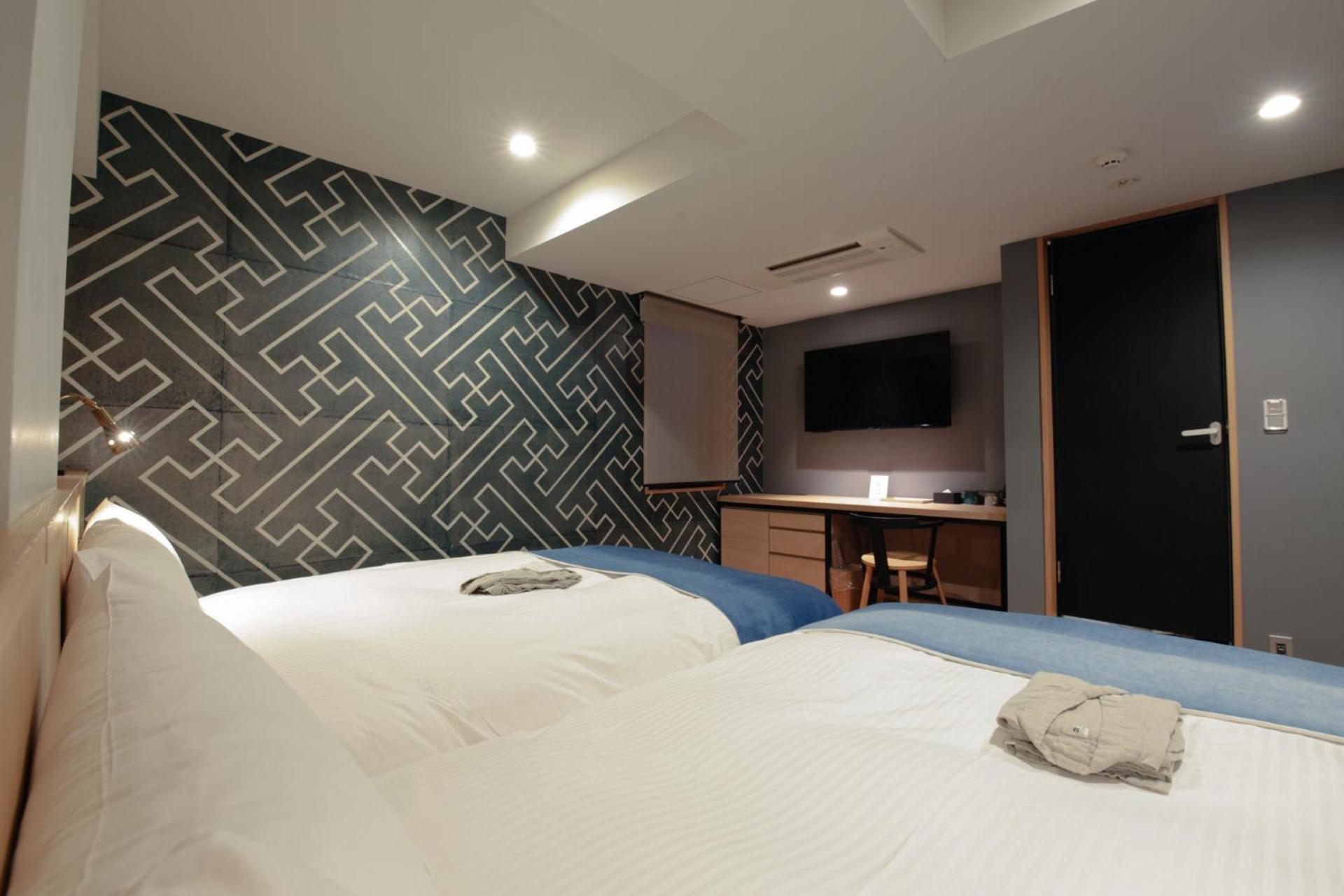 Standard Twin Room photo 3