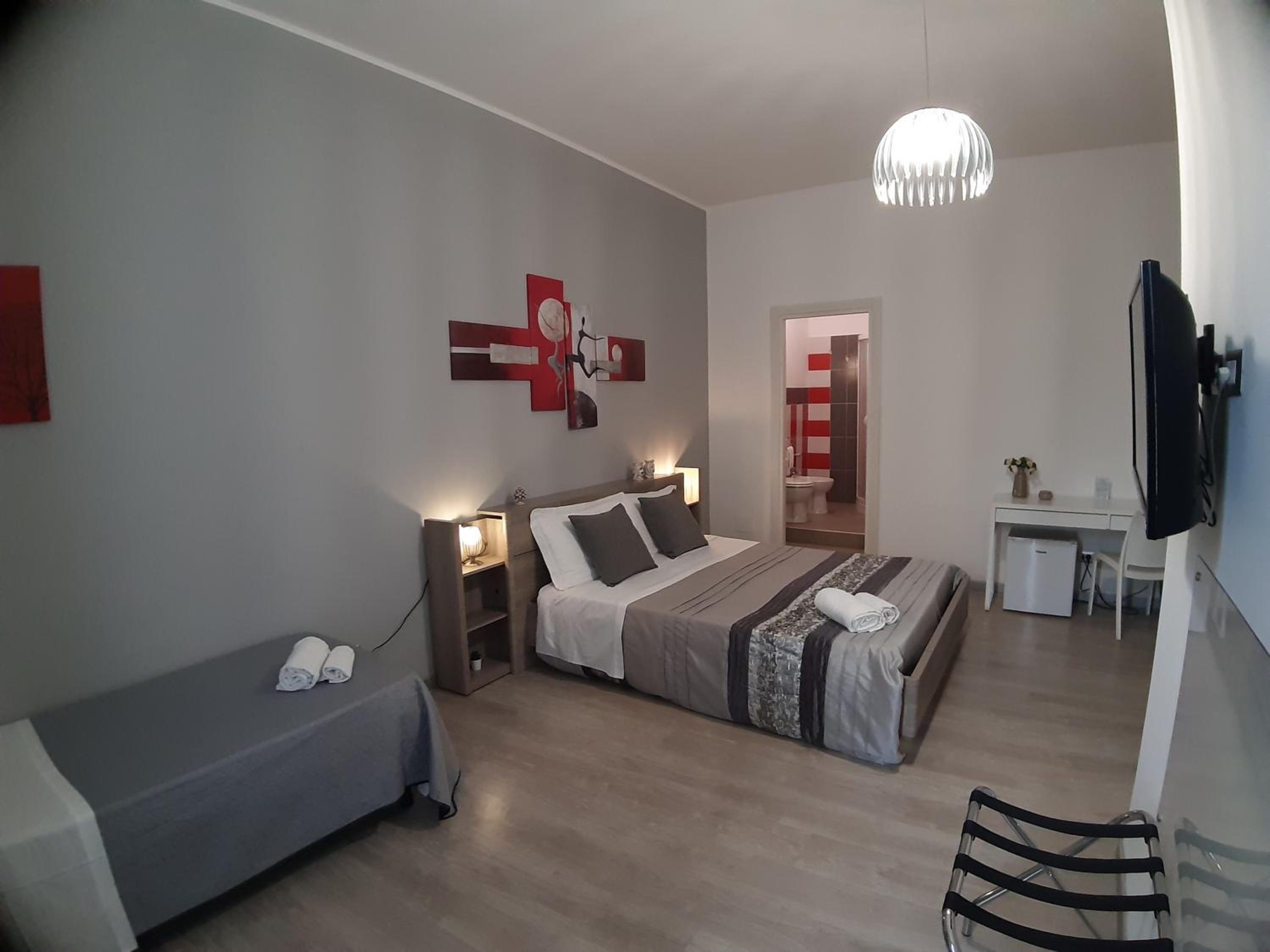 Quadruple Room with Balcony photo 2