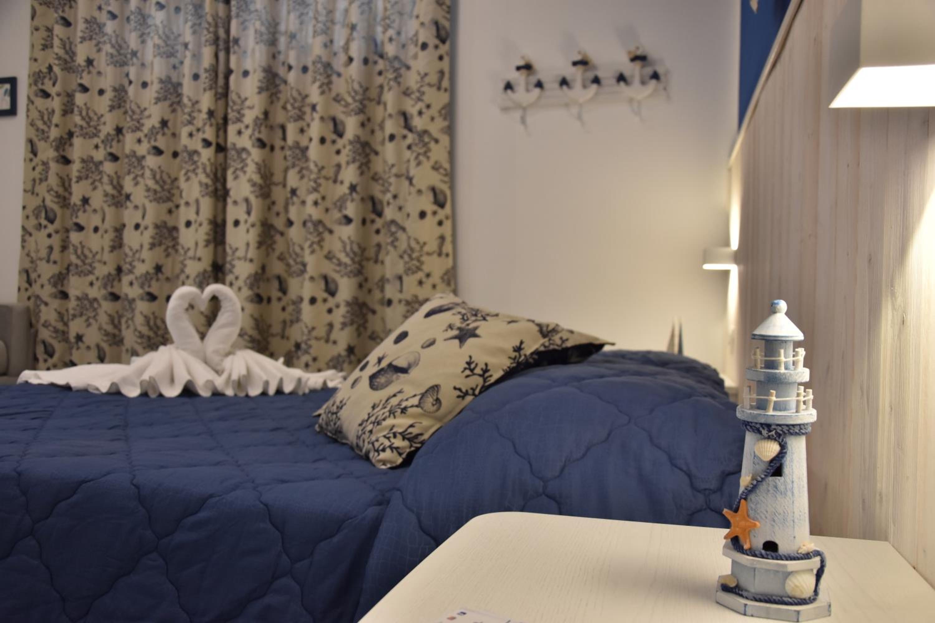 Triple Room with Private Bathroom photo 2