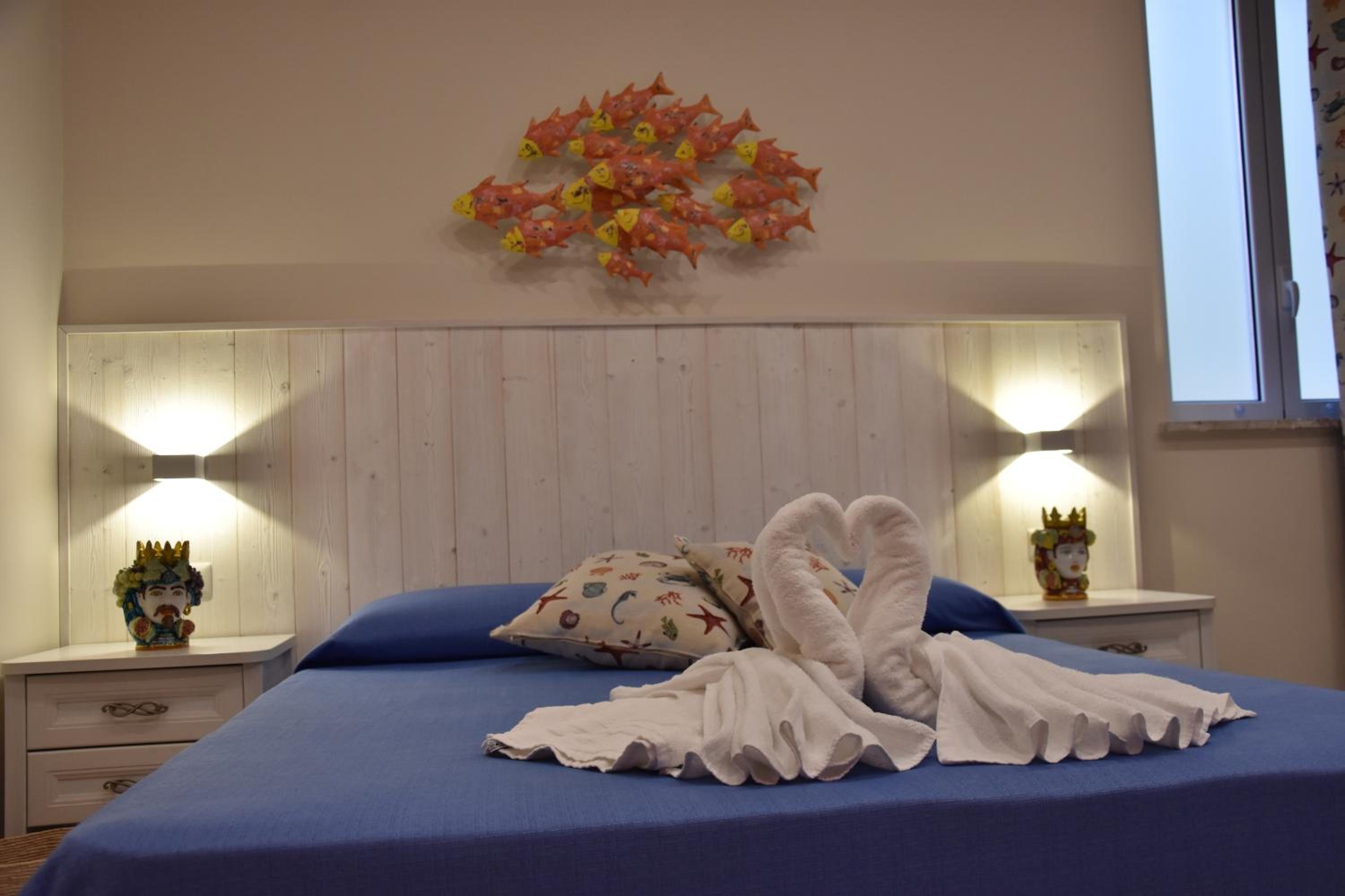 Triple Room with Private Bathroom photo 3