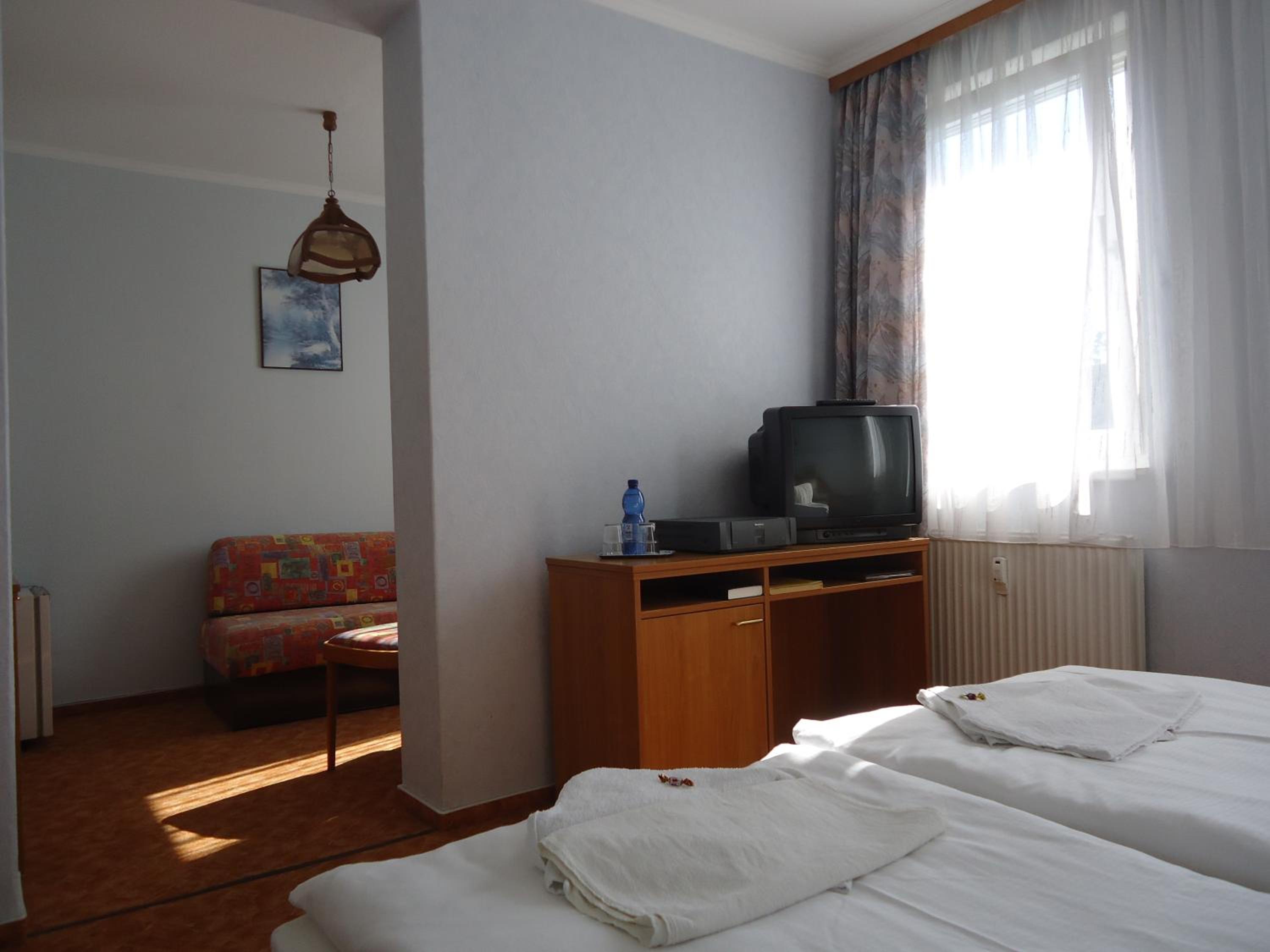 Double Room - Photo 1