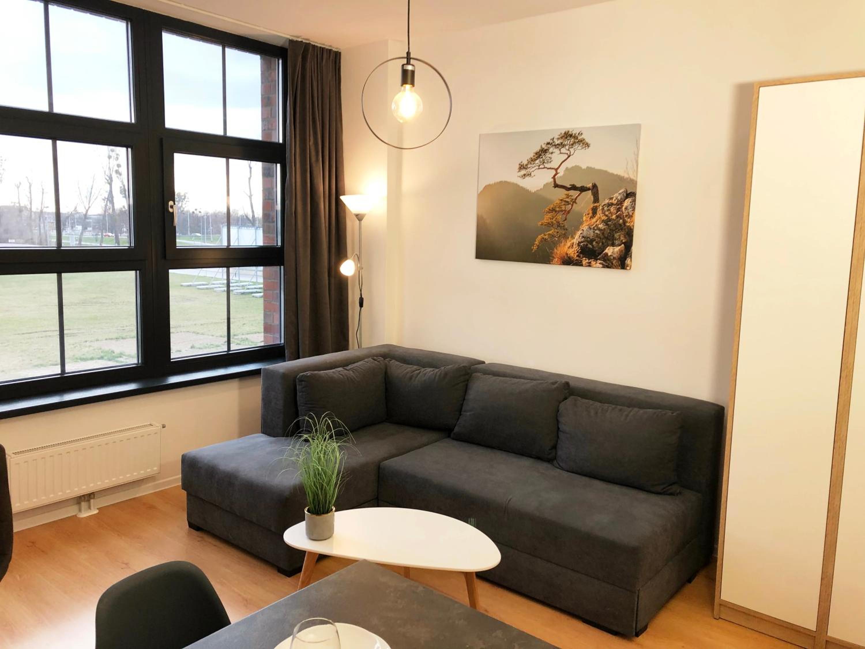 Studio Apartment - Photo 2