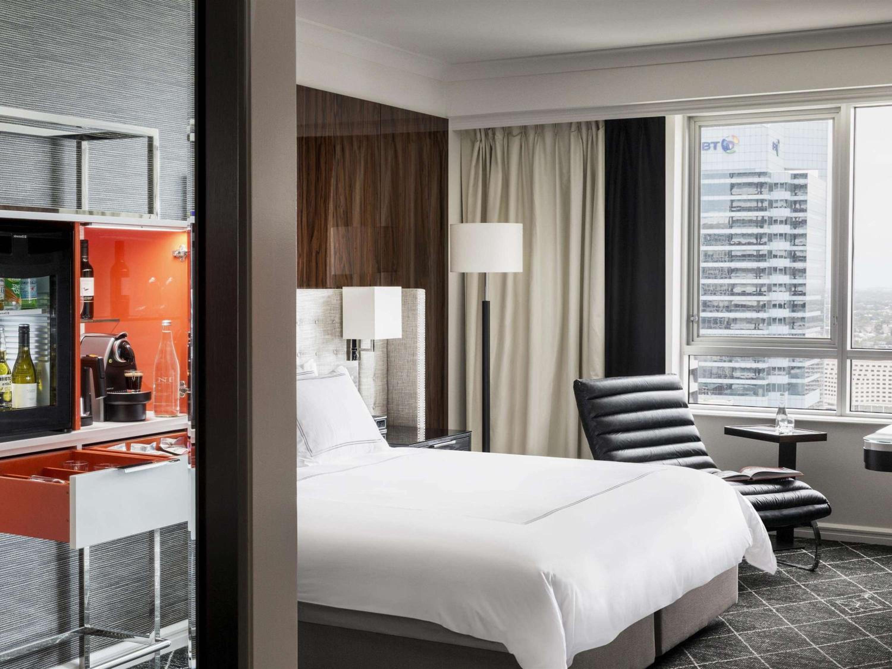 Swiss Executive King Room - High Floor - Club Access