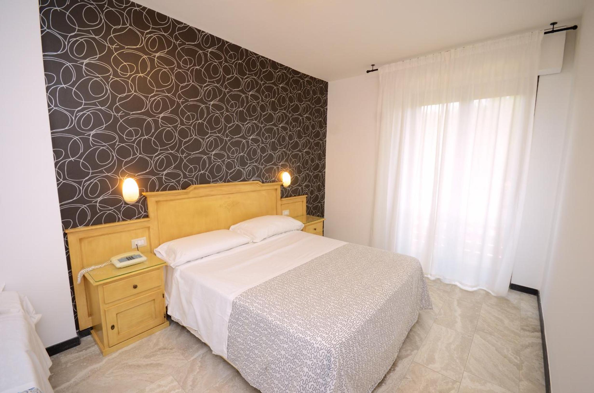 Quadruple Room photo 2