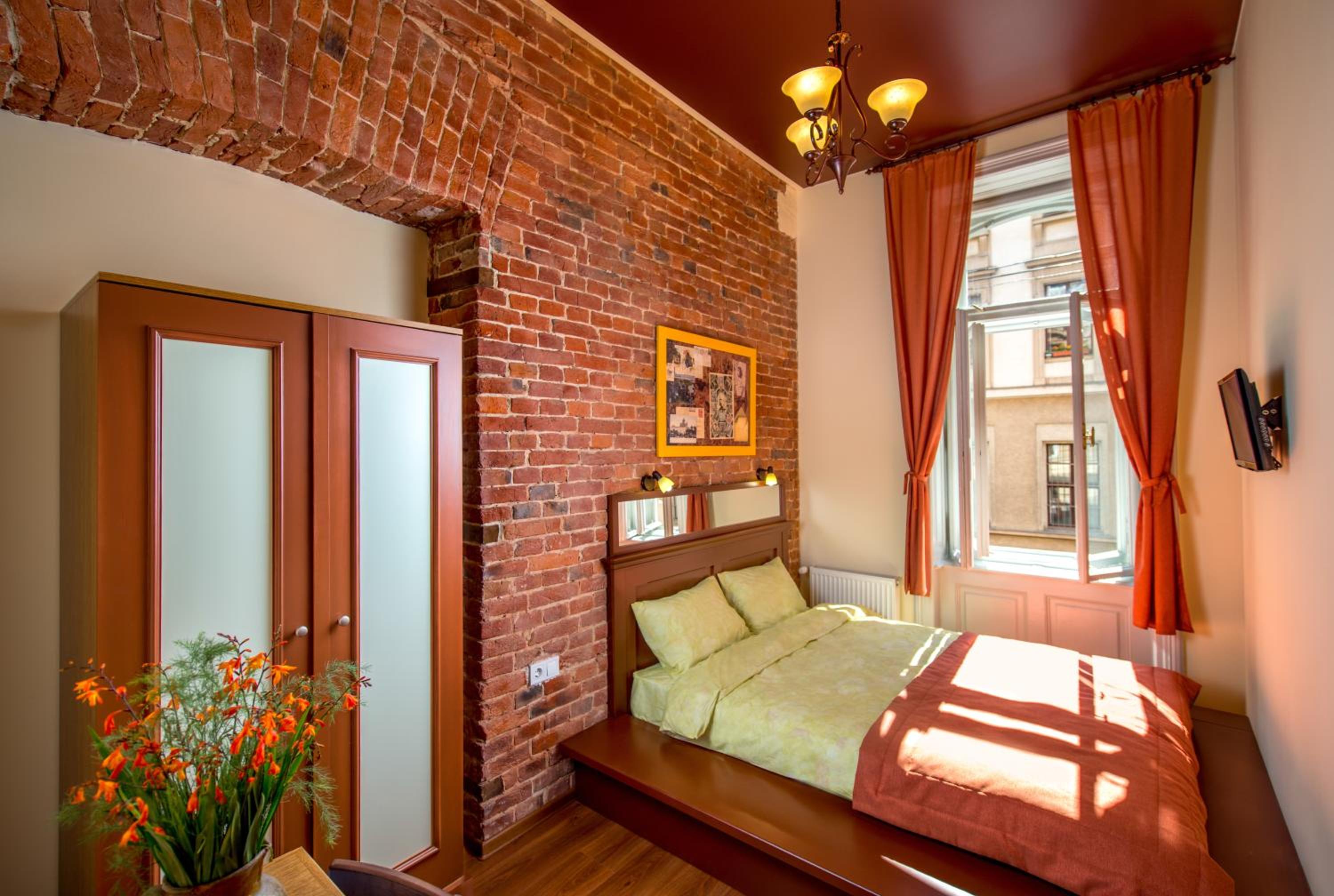 Double Room with Private External Bathroom