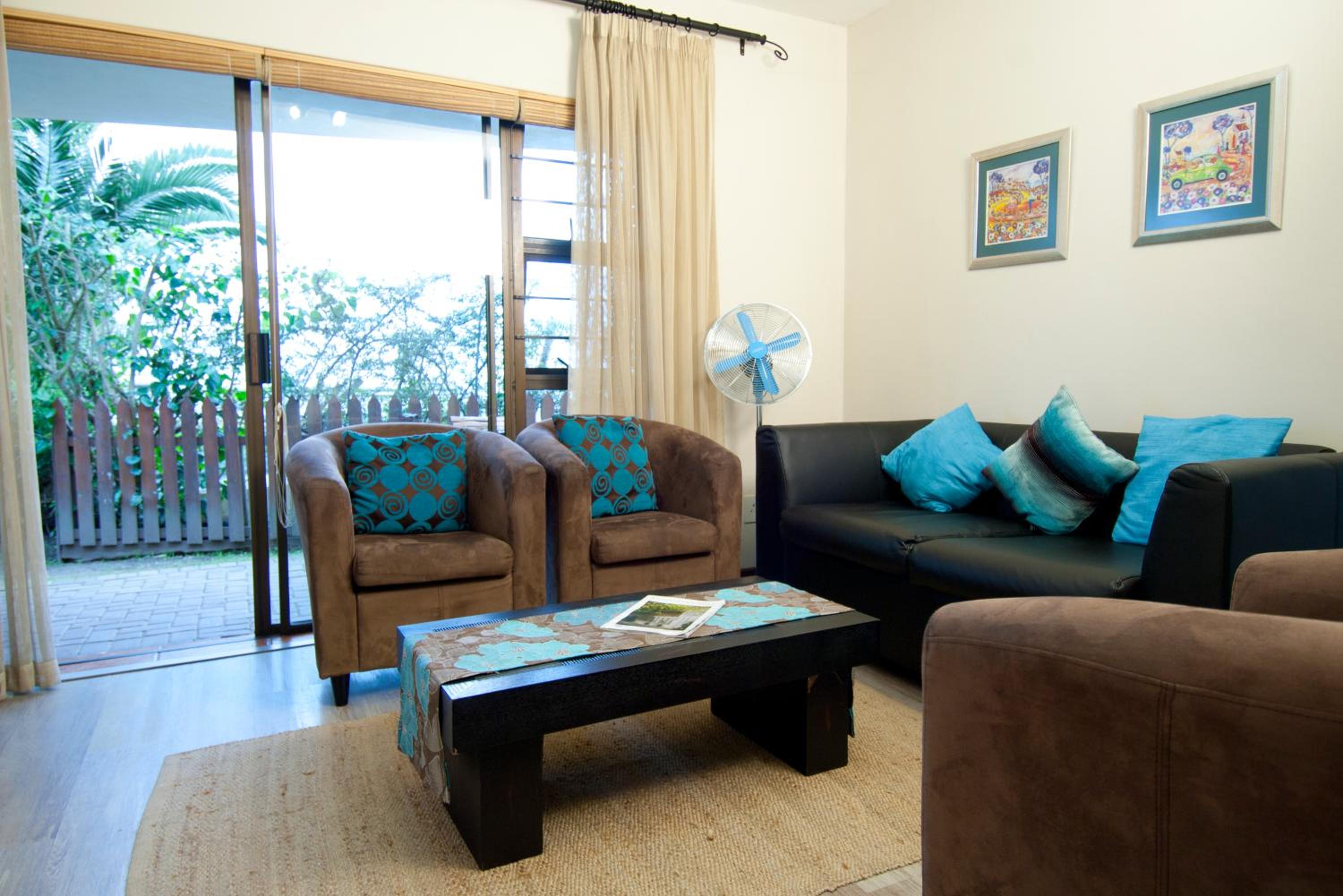 Standard Family Unit - No Lagoon View photo 1