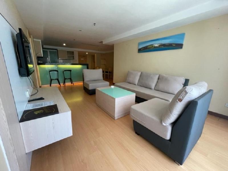 Three-Bedroom Apartment - Photo 5