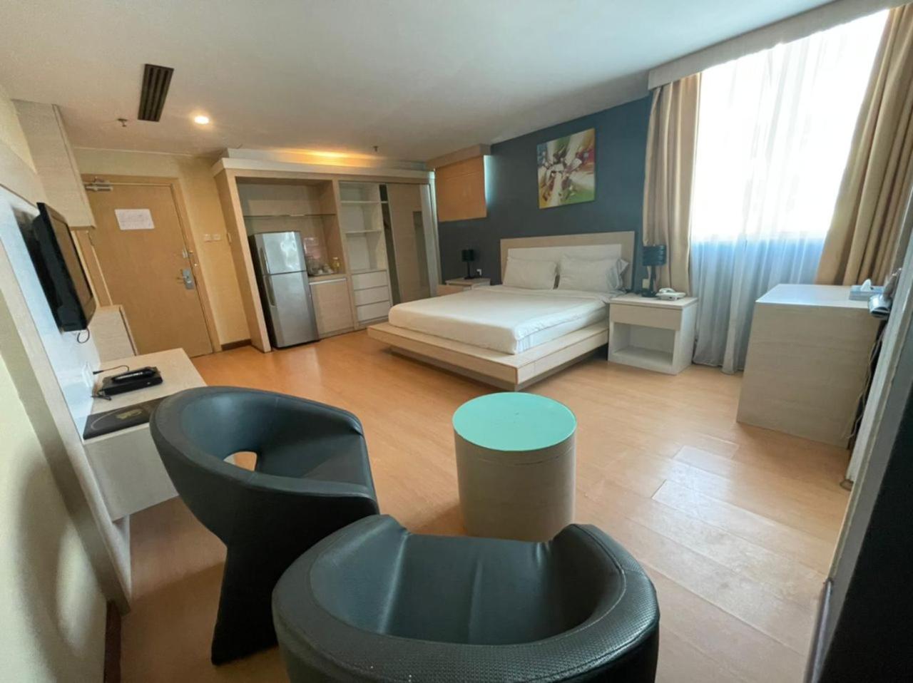 Superior King Room - Photo 1