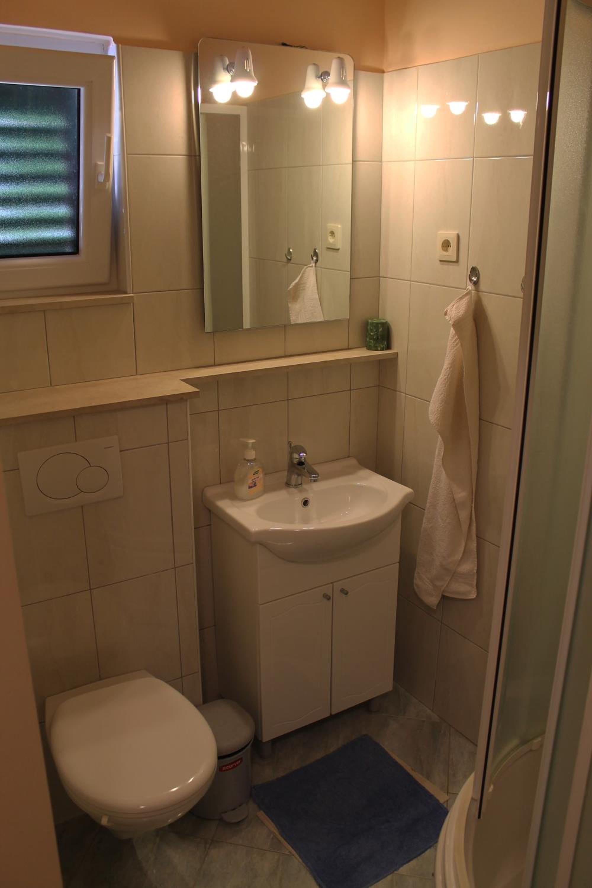 Apartment with Sea View - Photo 46