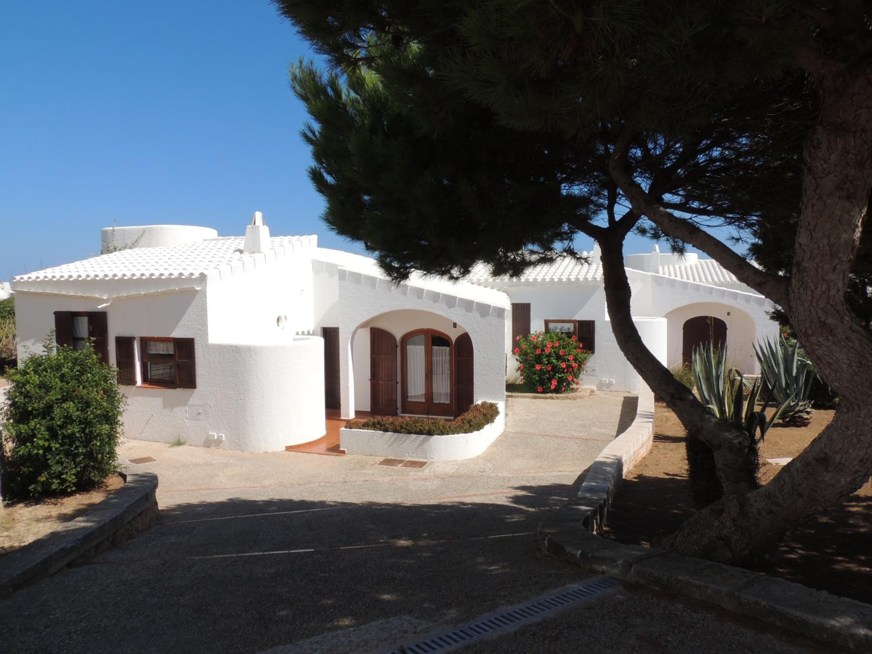 Two-Bedroom Holiday Home (5 Adults) photo 2