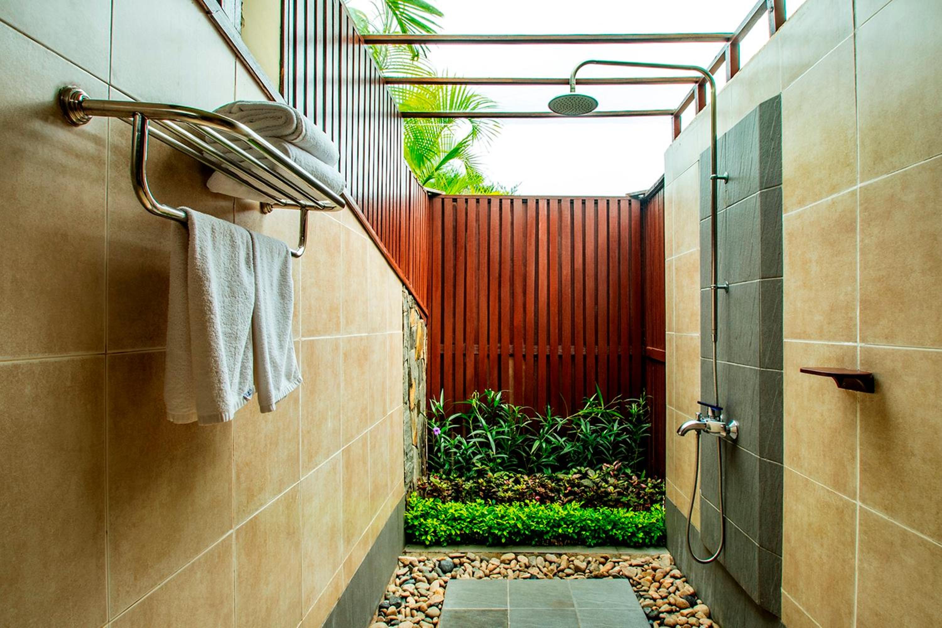 Beach Front Villa with Private Pool - Photo 2
