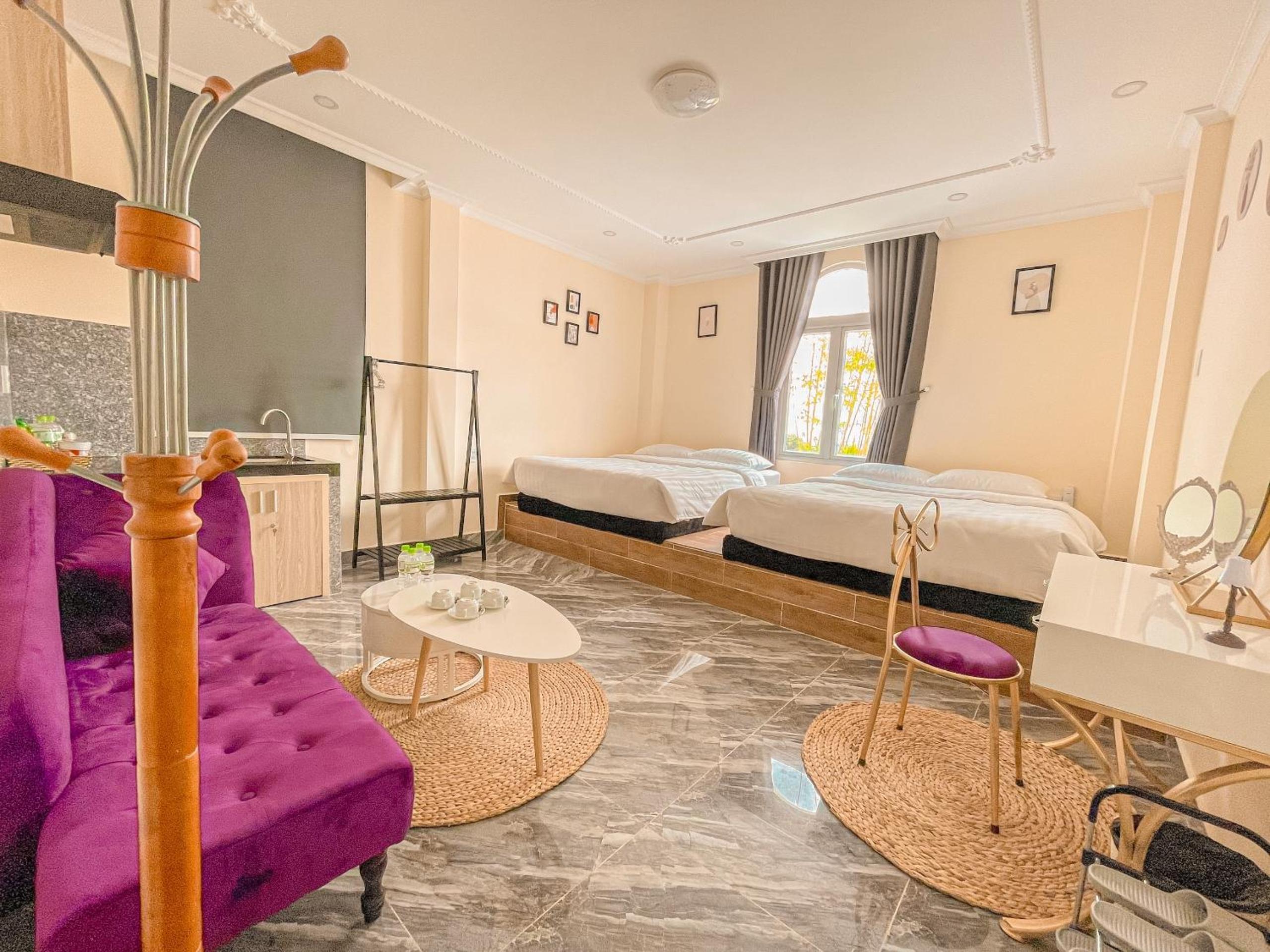 Quadruple Room - Photo 1