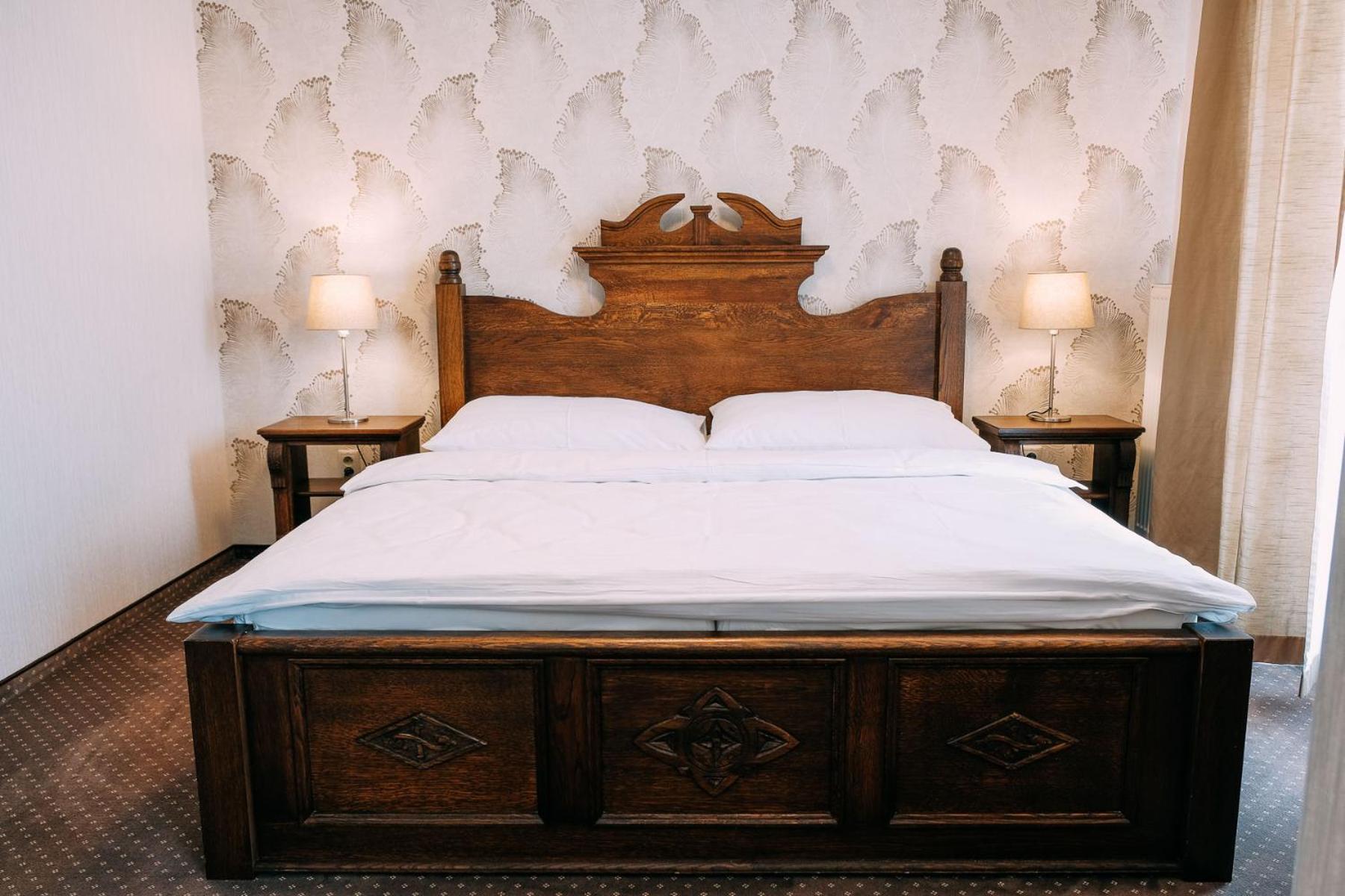 Standard King Room photo 2