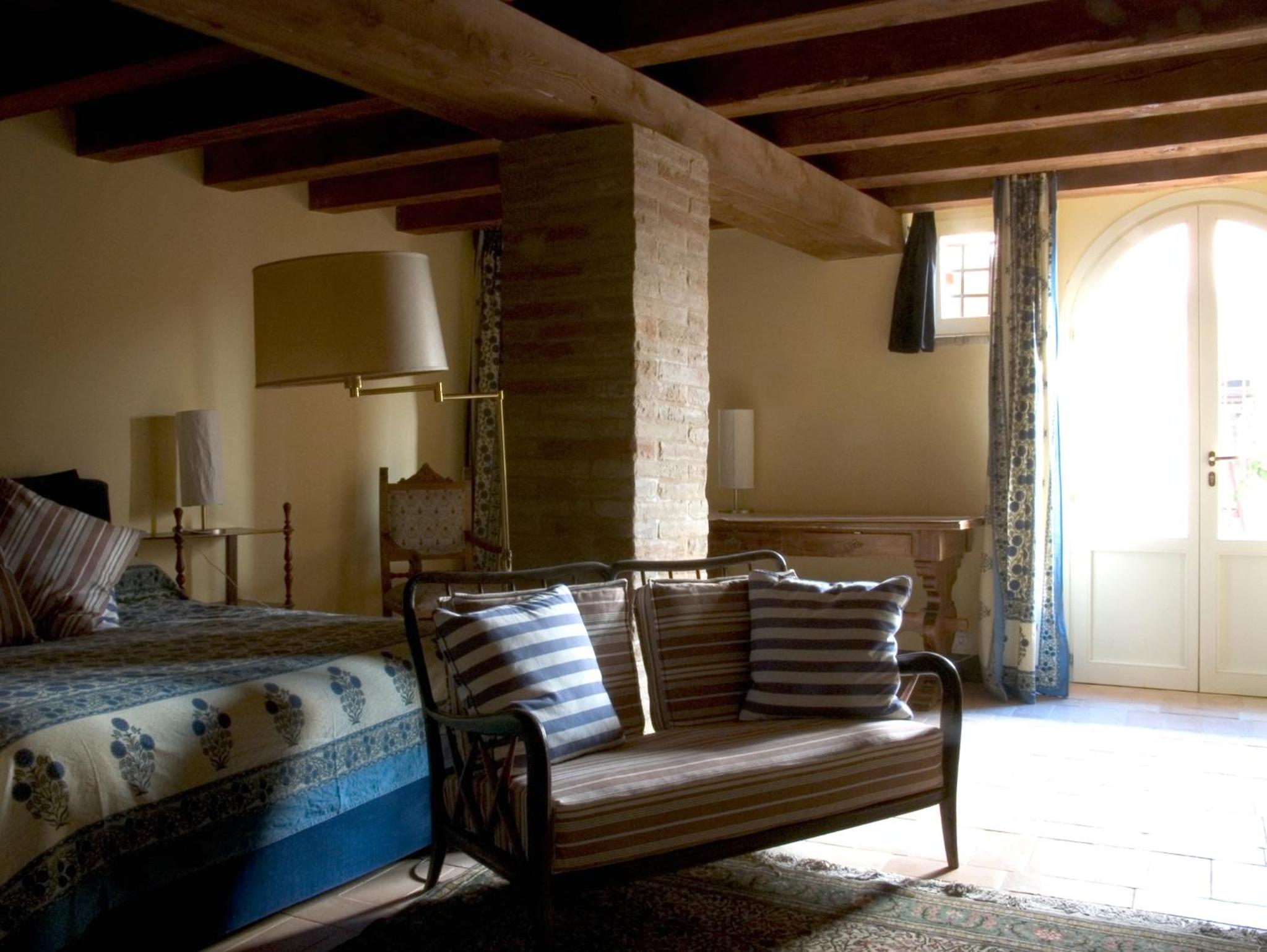 Suite (2 Adults)