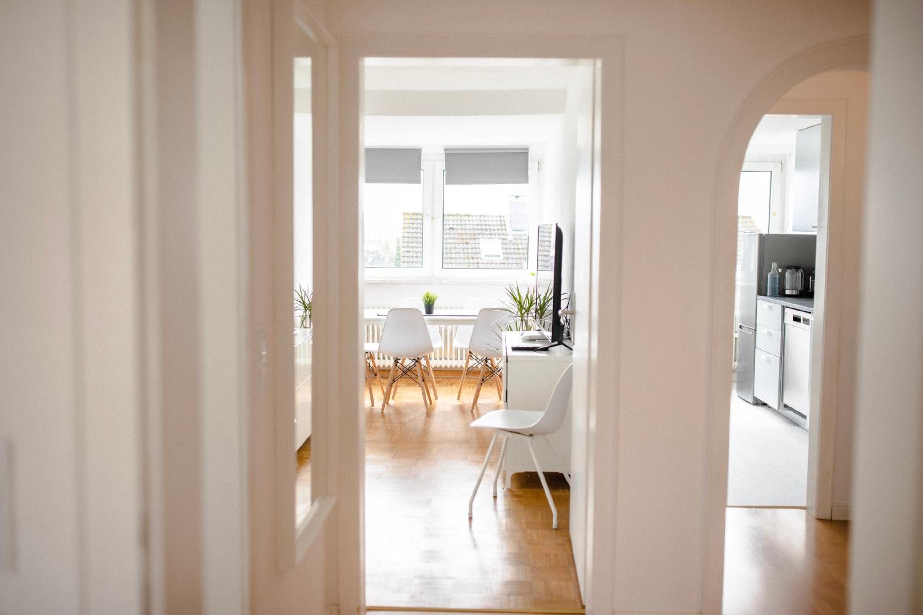 Two-Bedroom Apartment - Photo 7