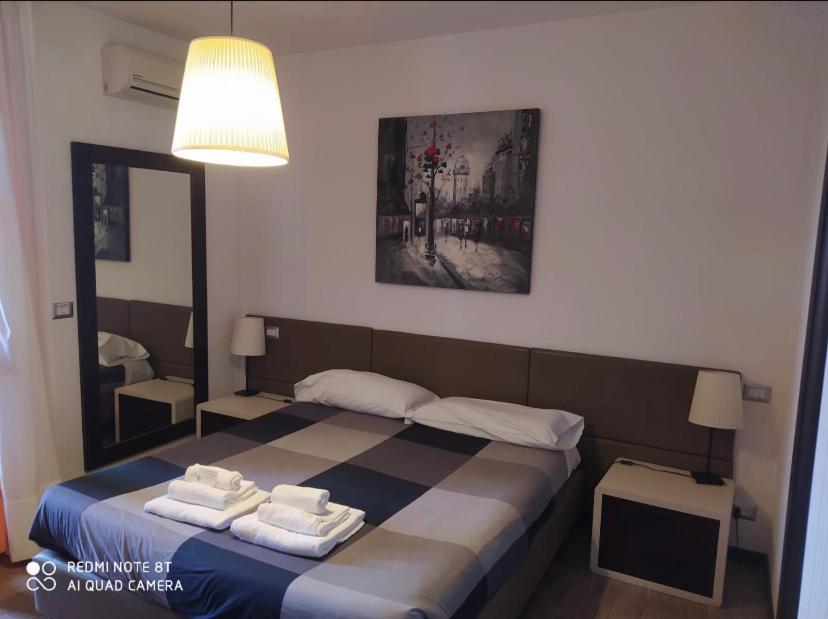 Deluxe Double or Twin Room photo 3