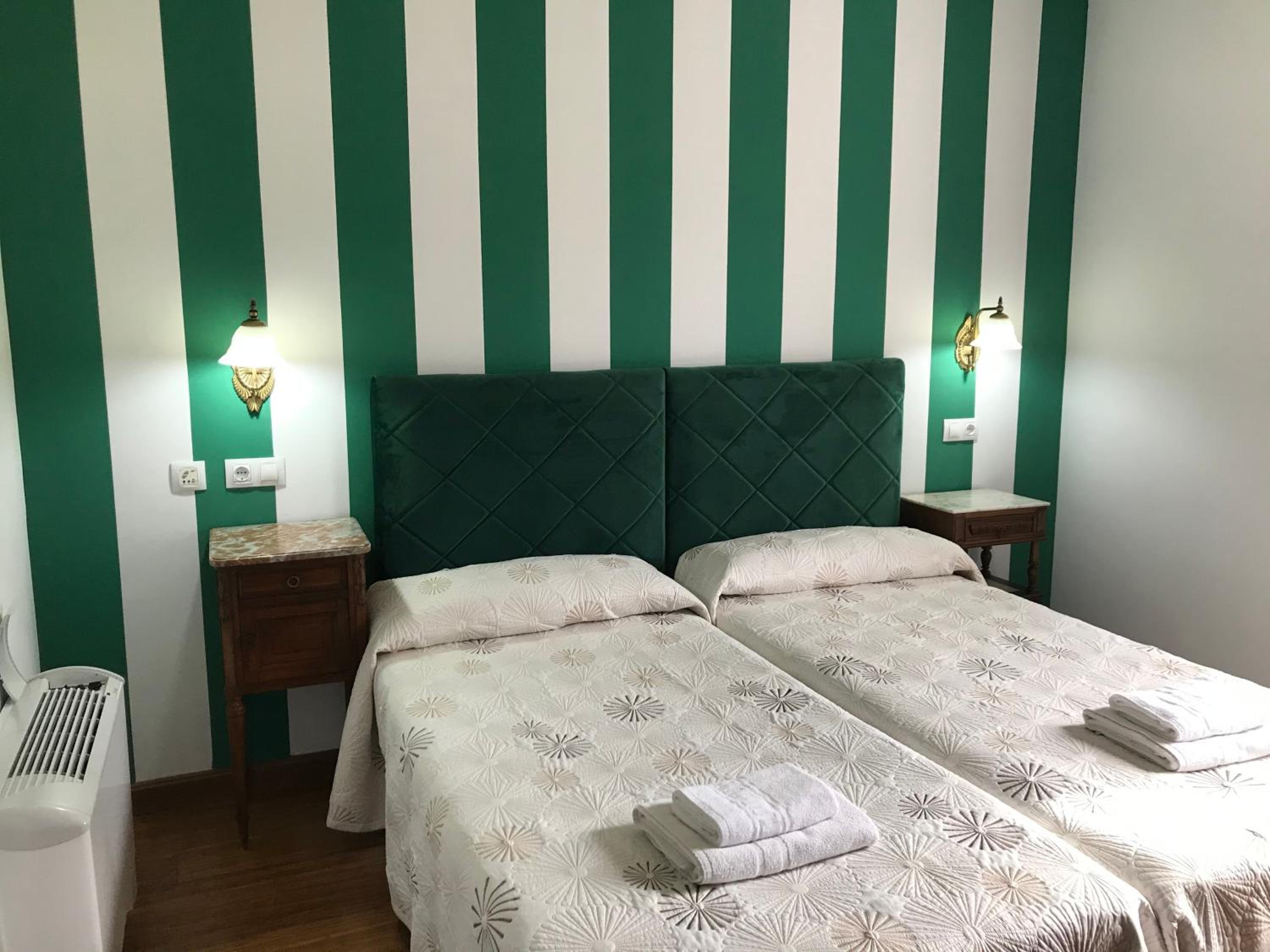 One-Bedroom Apartment (2 Adults) - Photo 4