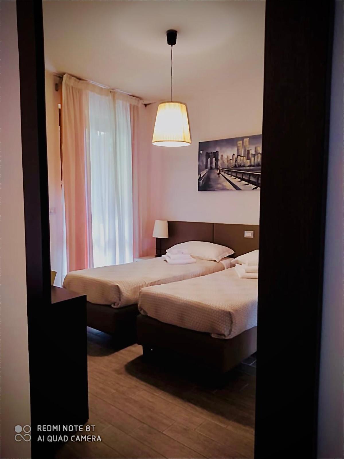Standard Double or Twin Room with Garden View photo 1