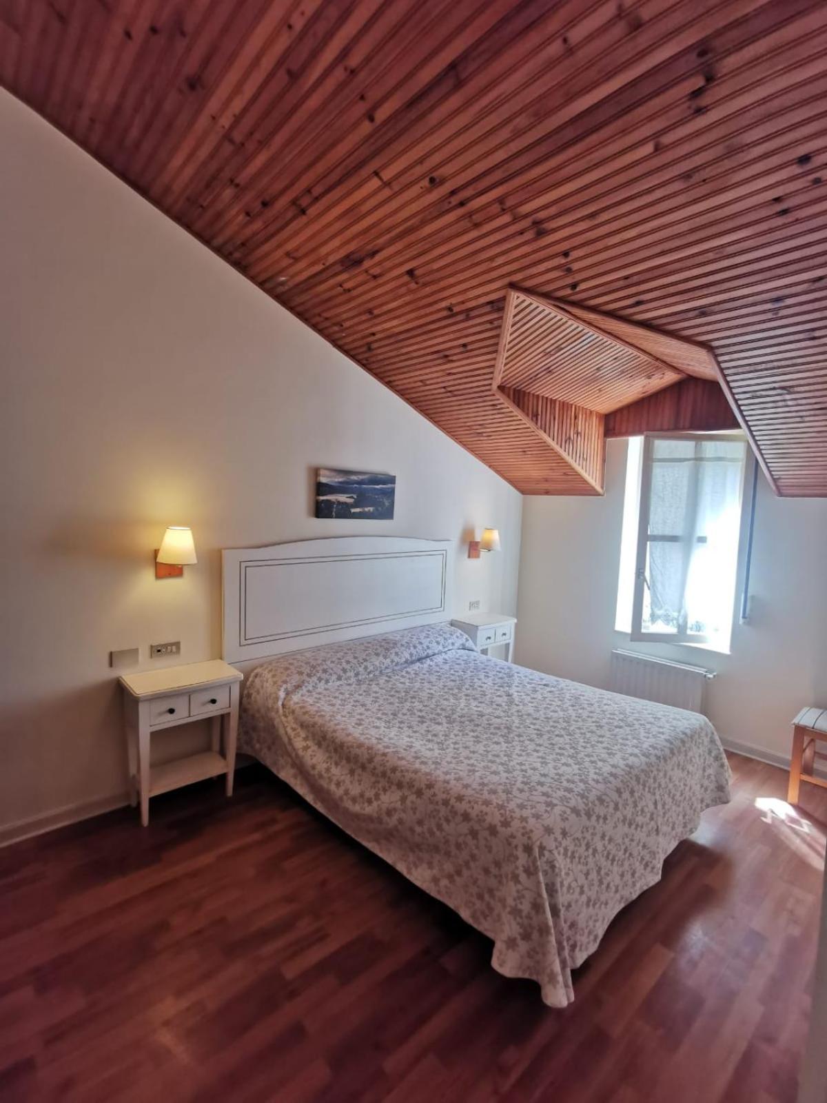 Habitación Doble o con Dos Camas