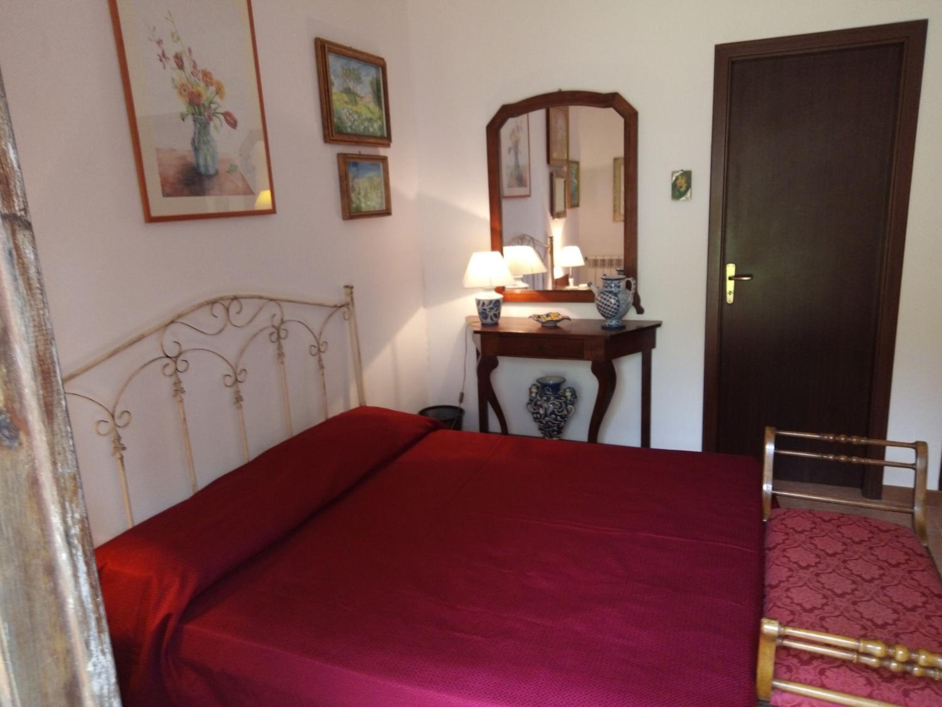 Triple Room with Private Bathroom - Photo 1