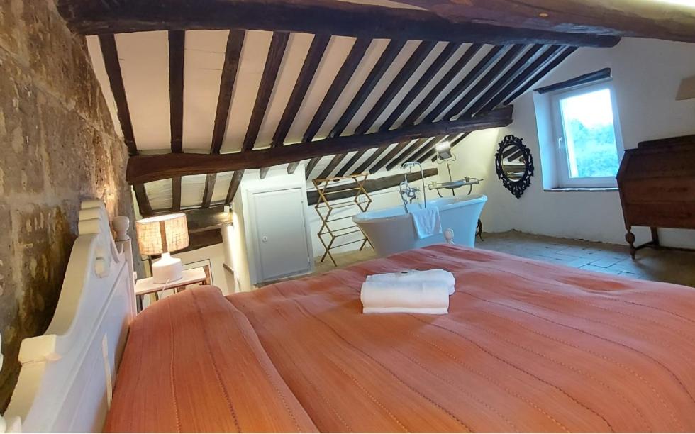 Two-Bedroom House photo 2