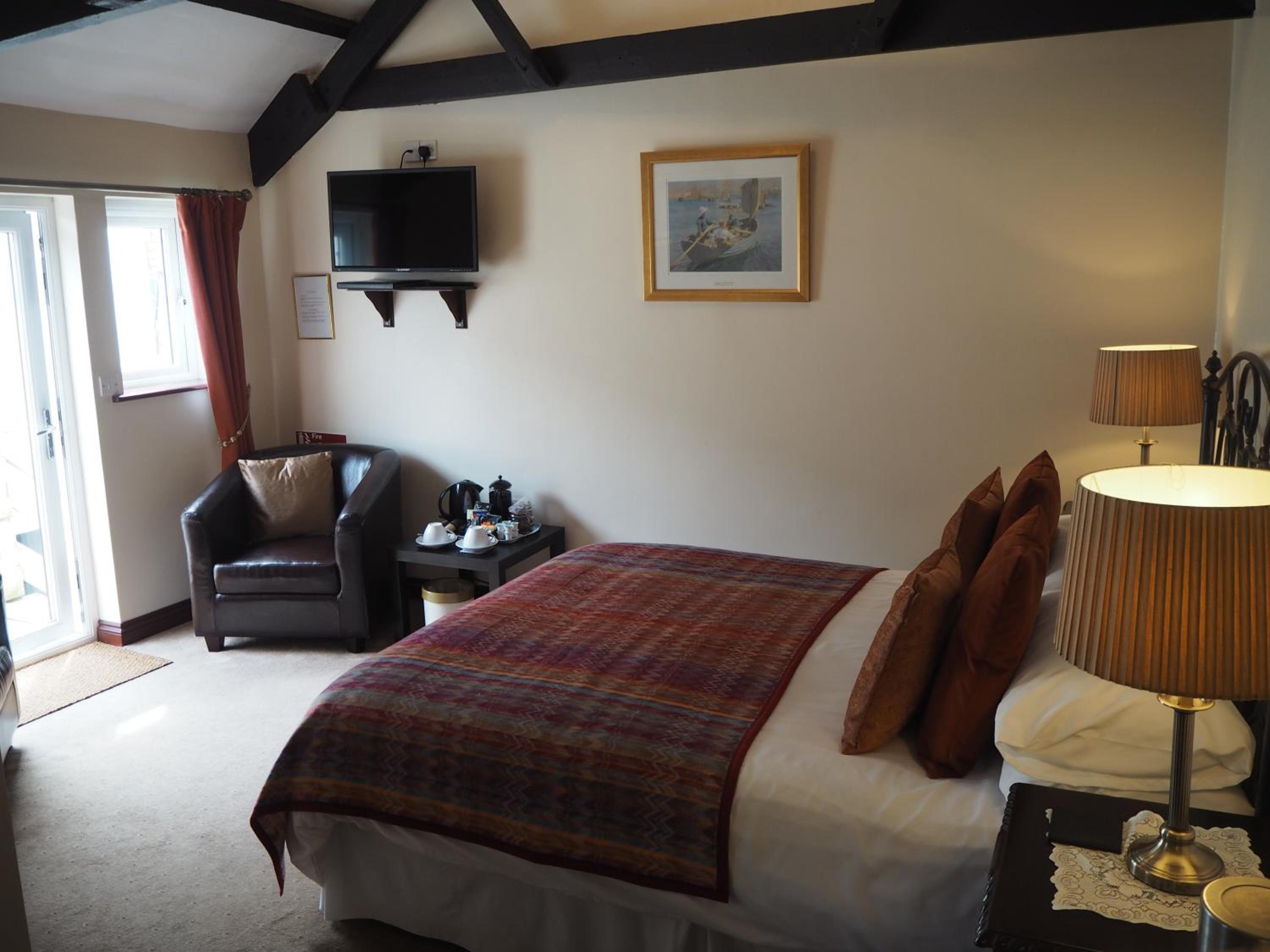Standard Double Room photo 2