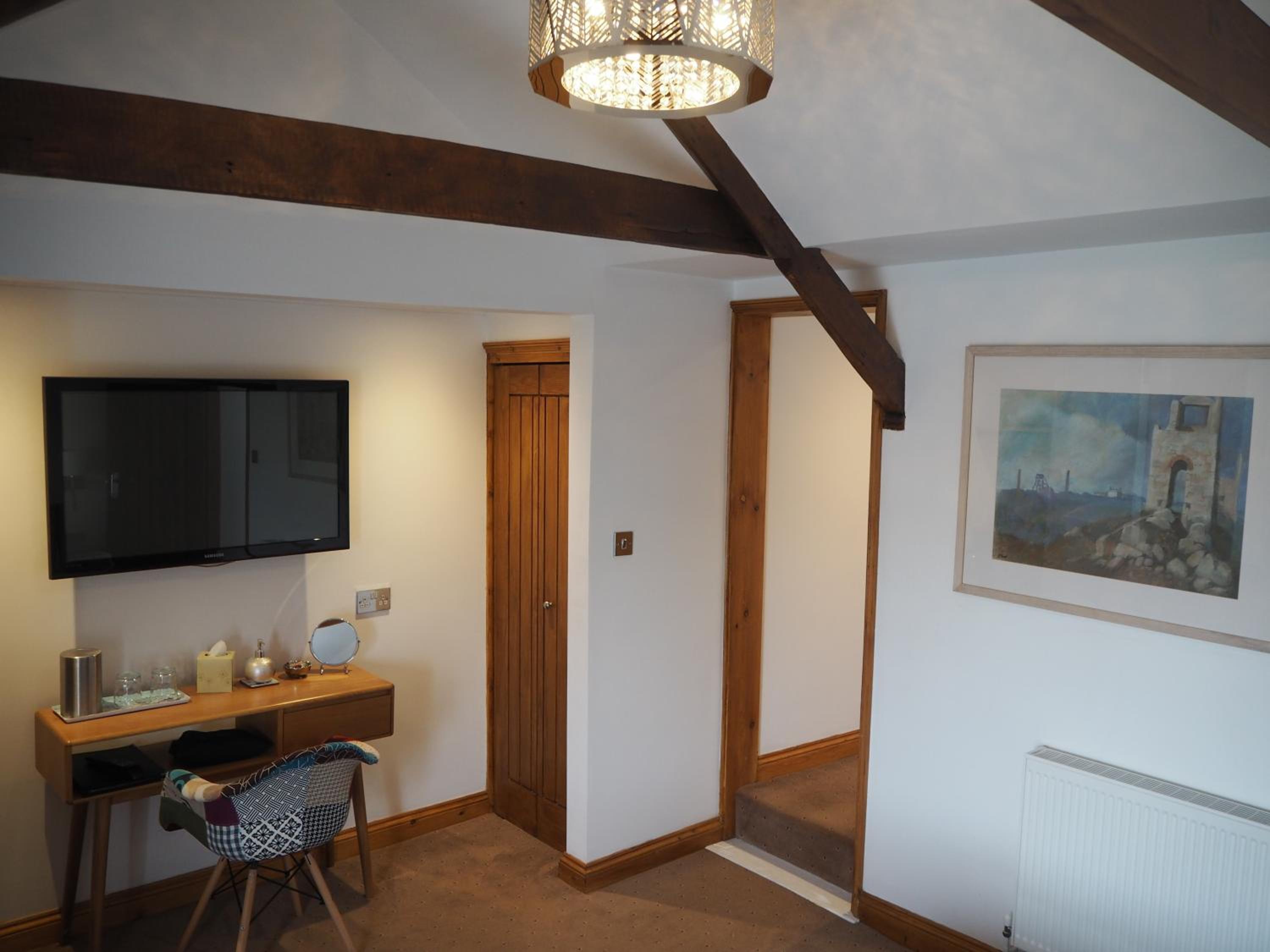 Superior Double Room with Sea View - Photo 9