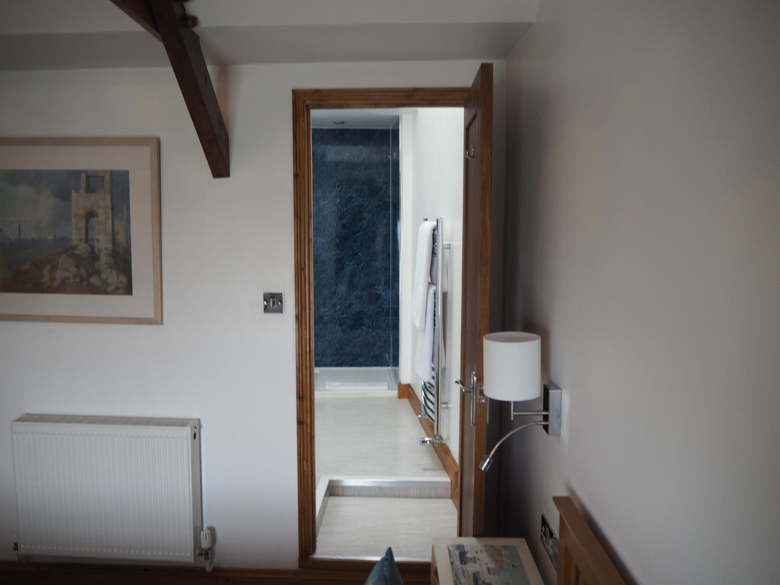 Superior Double Room with Sea View - Photo 11