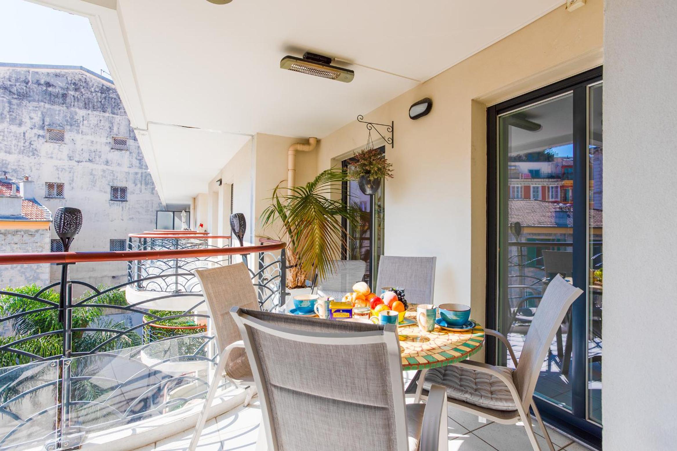 Apartment with Terrace