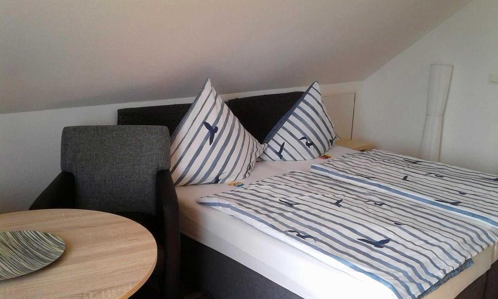 One-Bedroom Apartment with Balcony photo 1