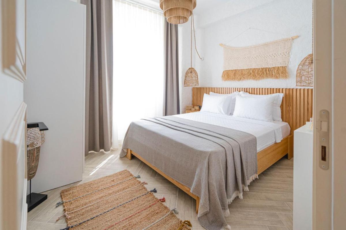 Standard Double or Twin Room - Photo 7