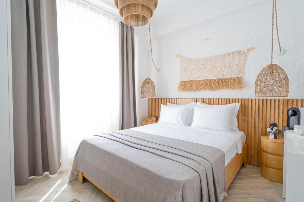 Standard Double or Twin Room - Photo 5
