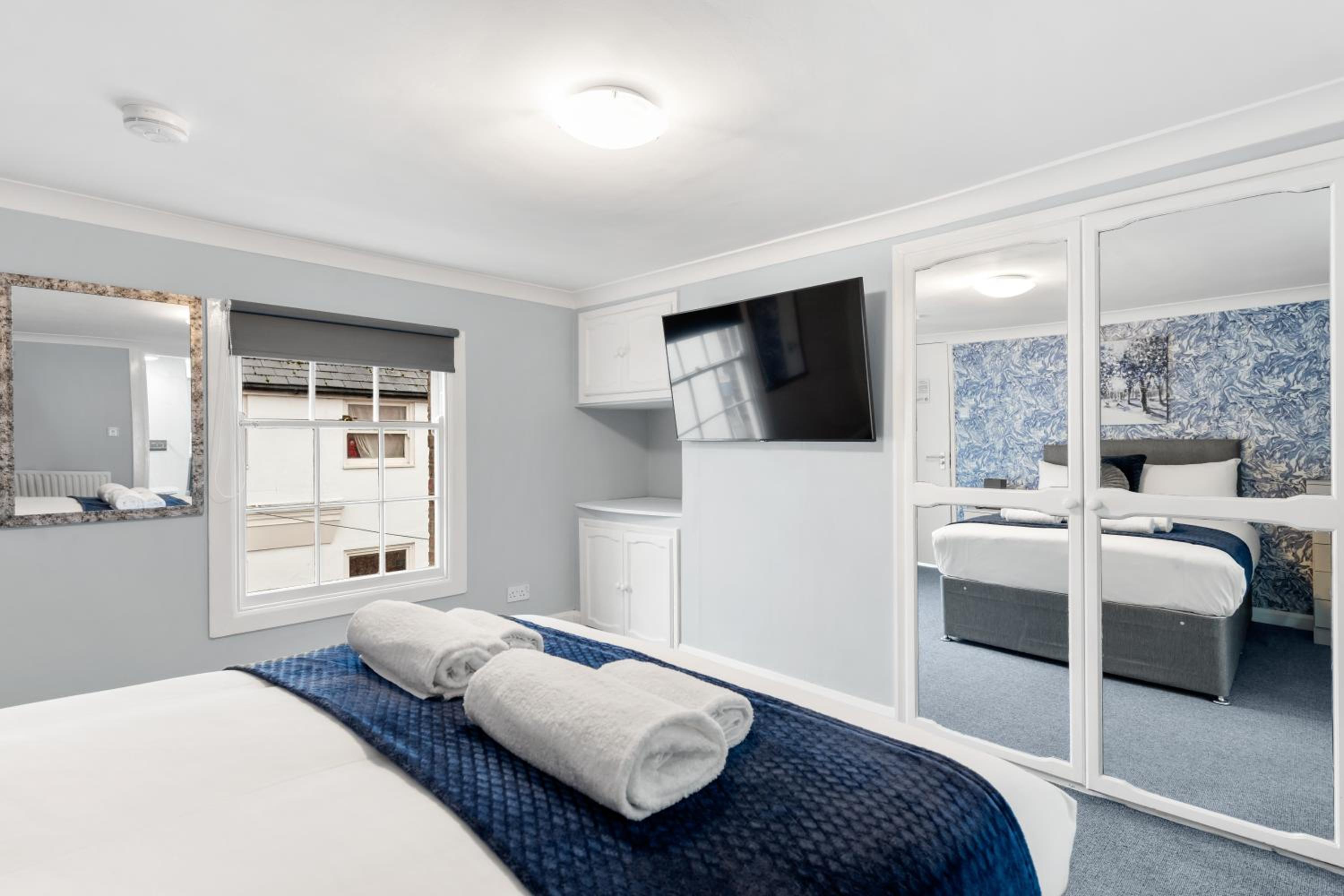 Standard Double Room - Photo 6