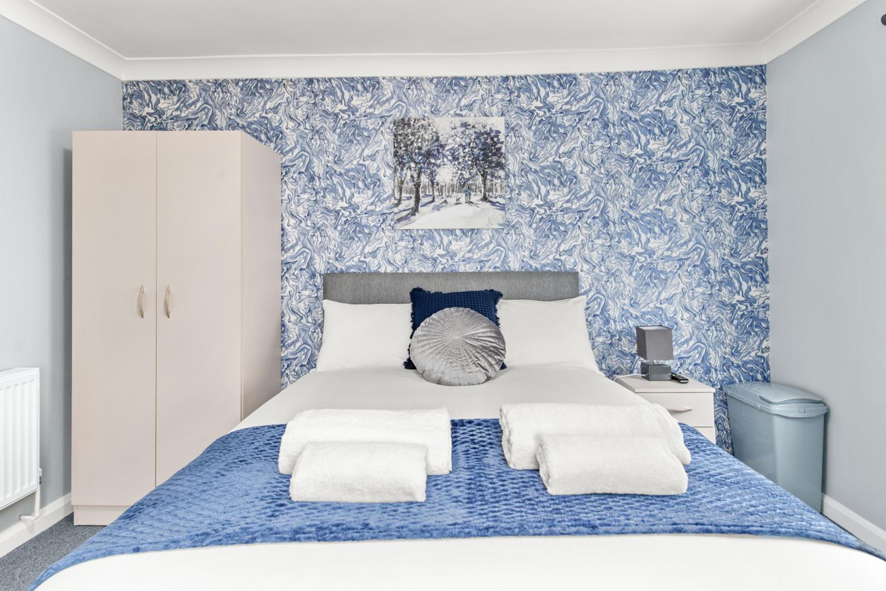 Economy Double Room - Photo 4