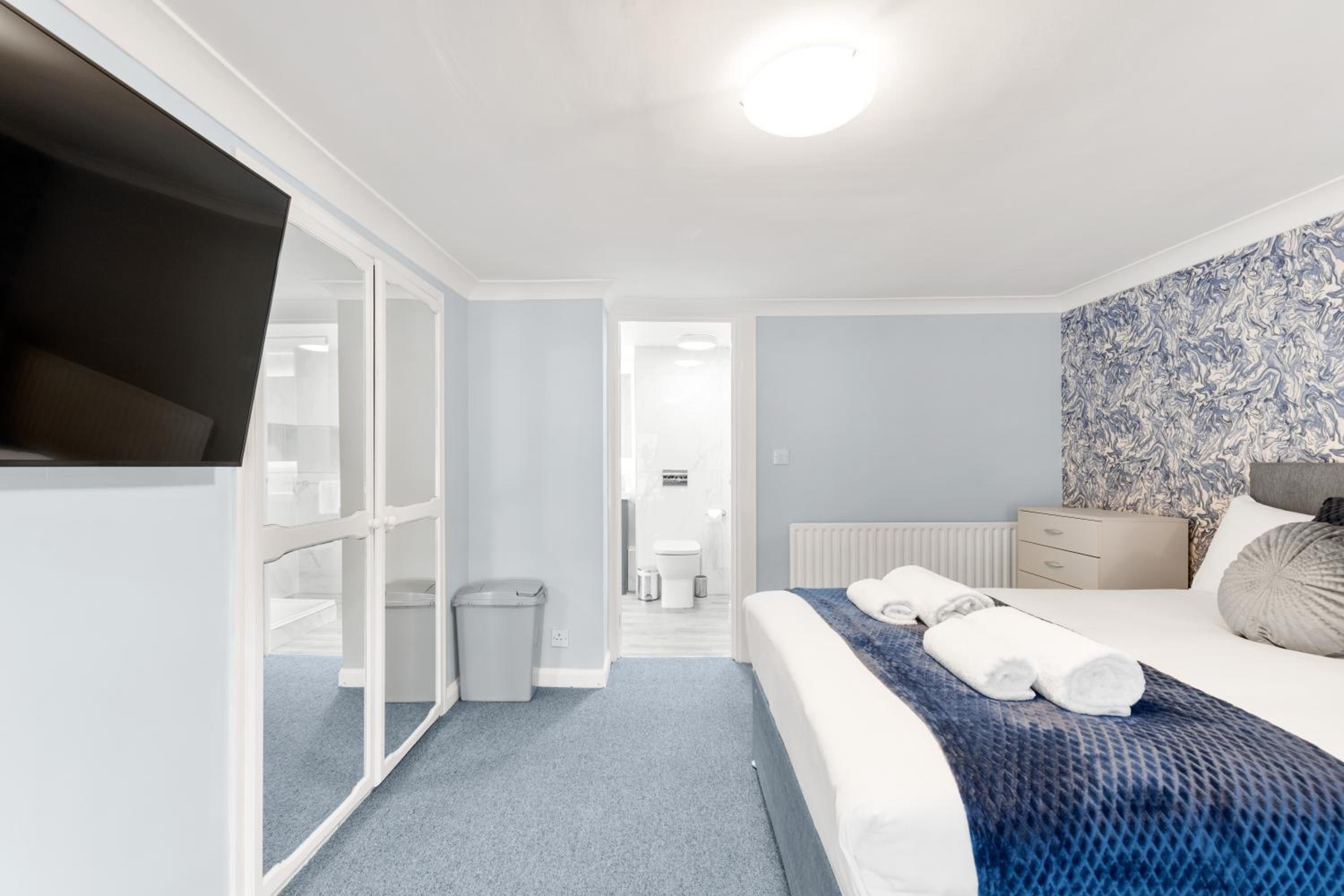 Standard Double Room - Photo 3