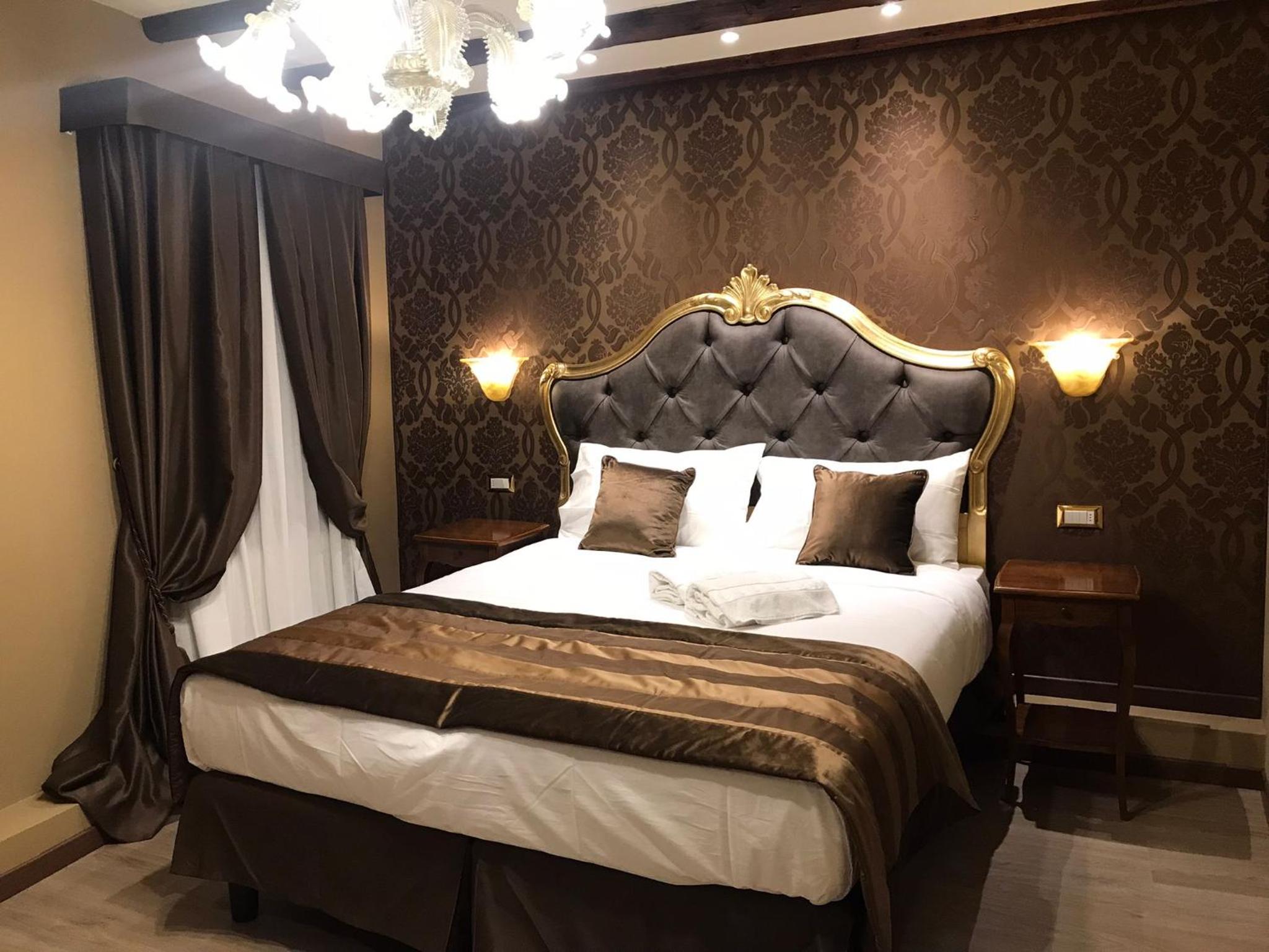 Prestige Suite with Terrace and View  photo 2