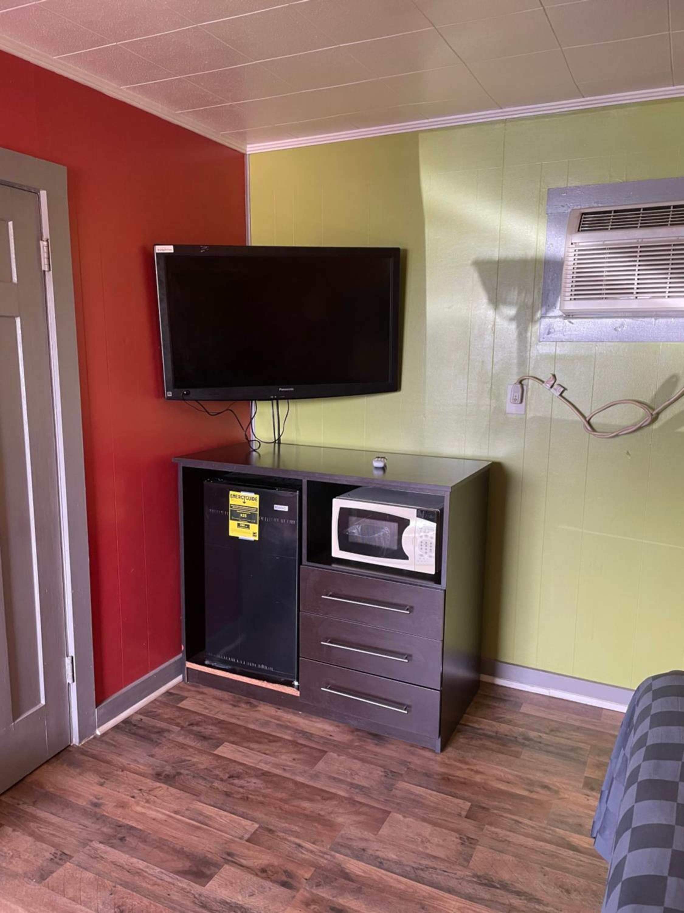 Budget Single Room photo 3