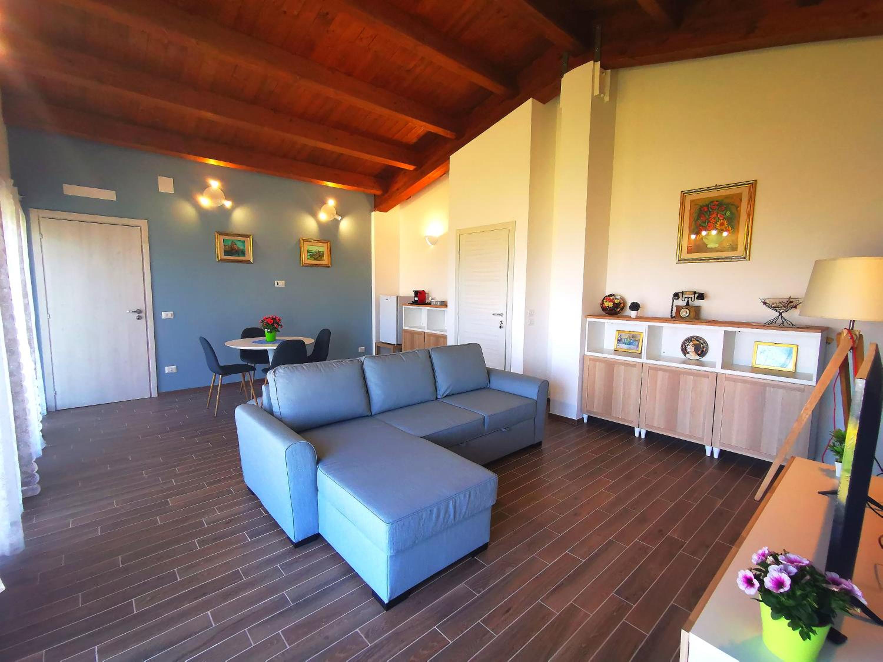 Apartment with Sea View - Photo 1