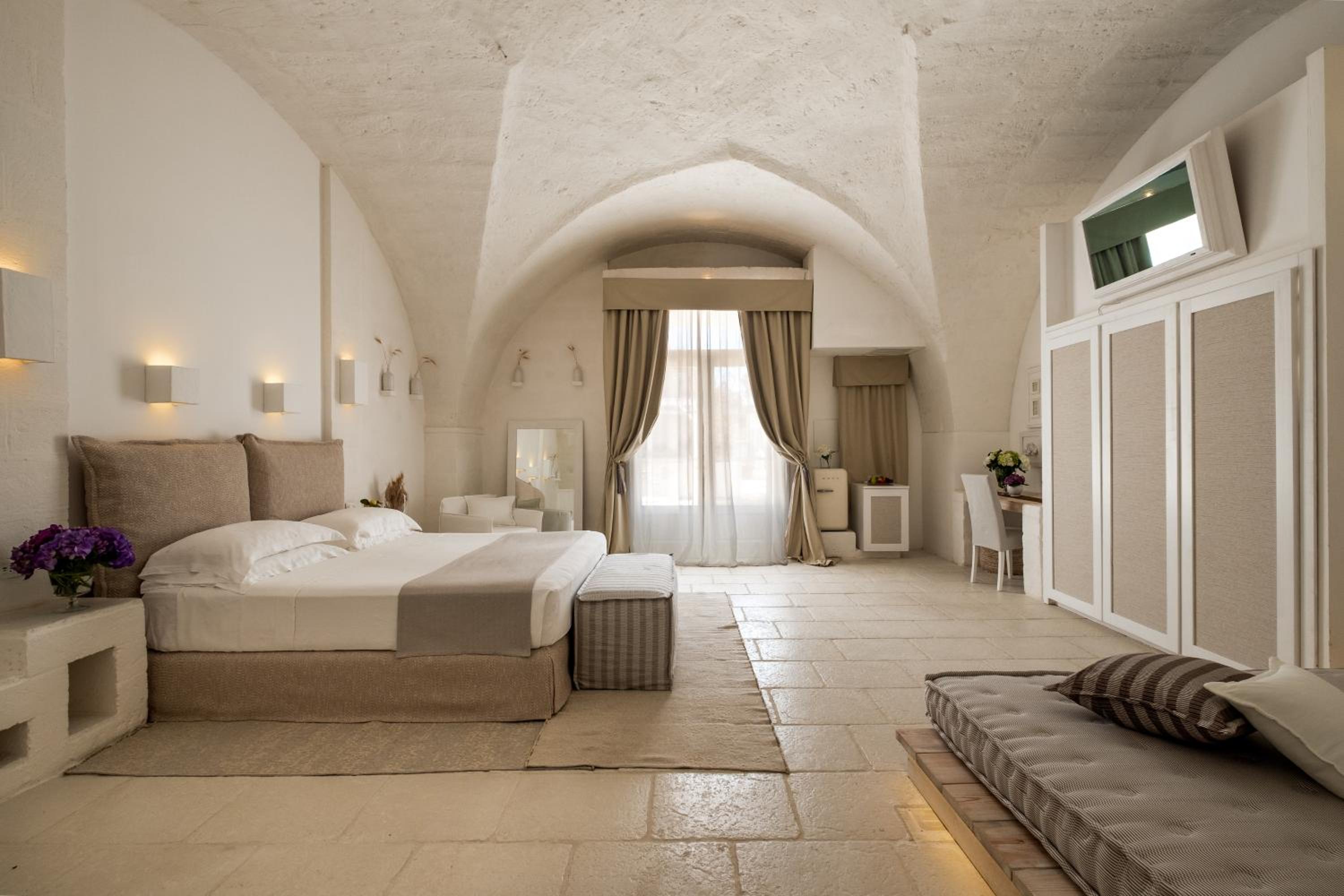 Deluxe Suite - Photo 4