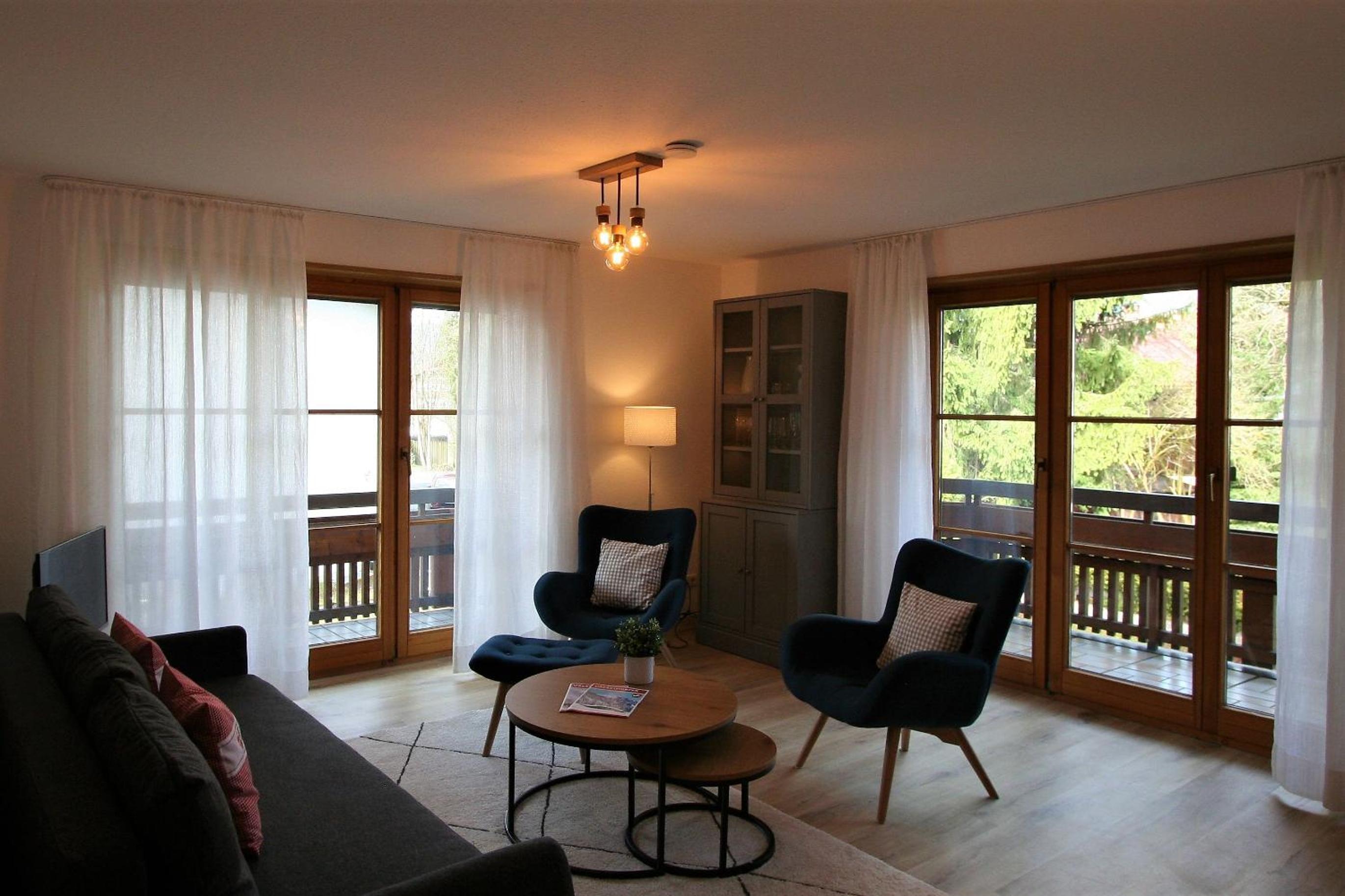 One-Bedroom Apartment photo 1