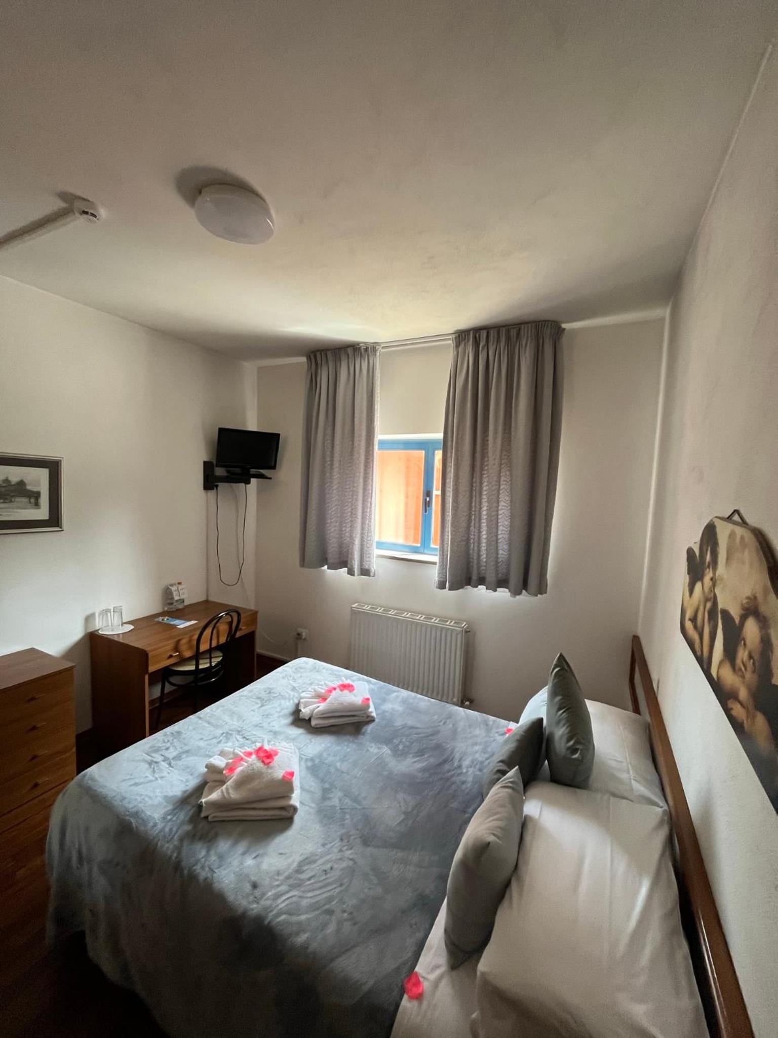 Deluxe Triple Room photo 1