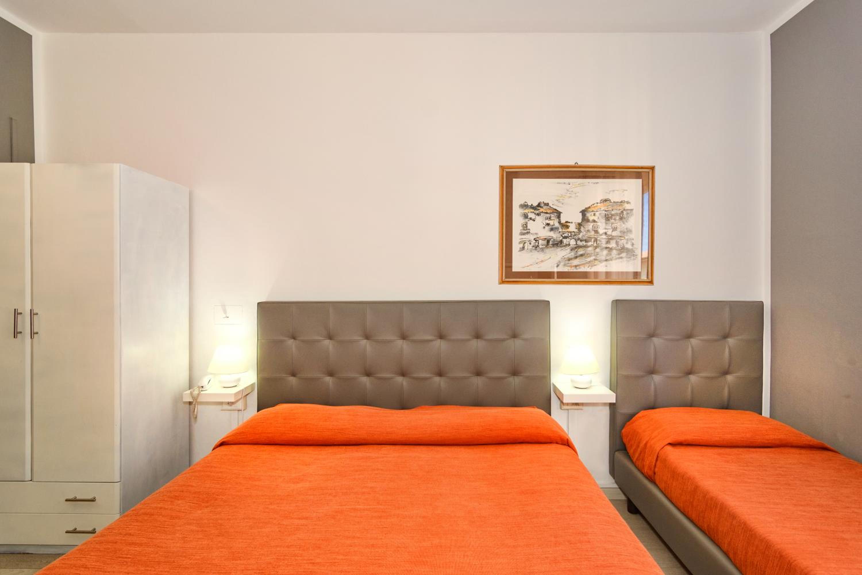 Triple Room photo 2