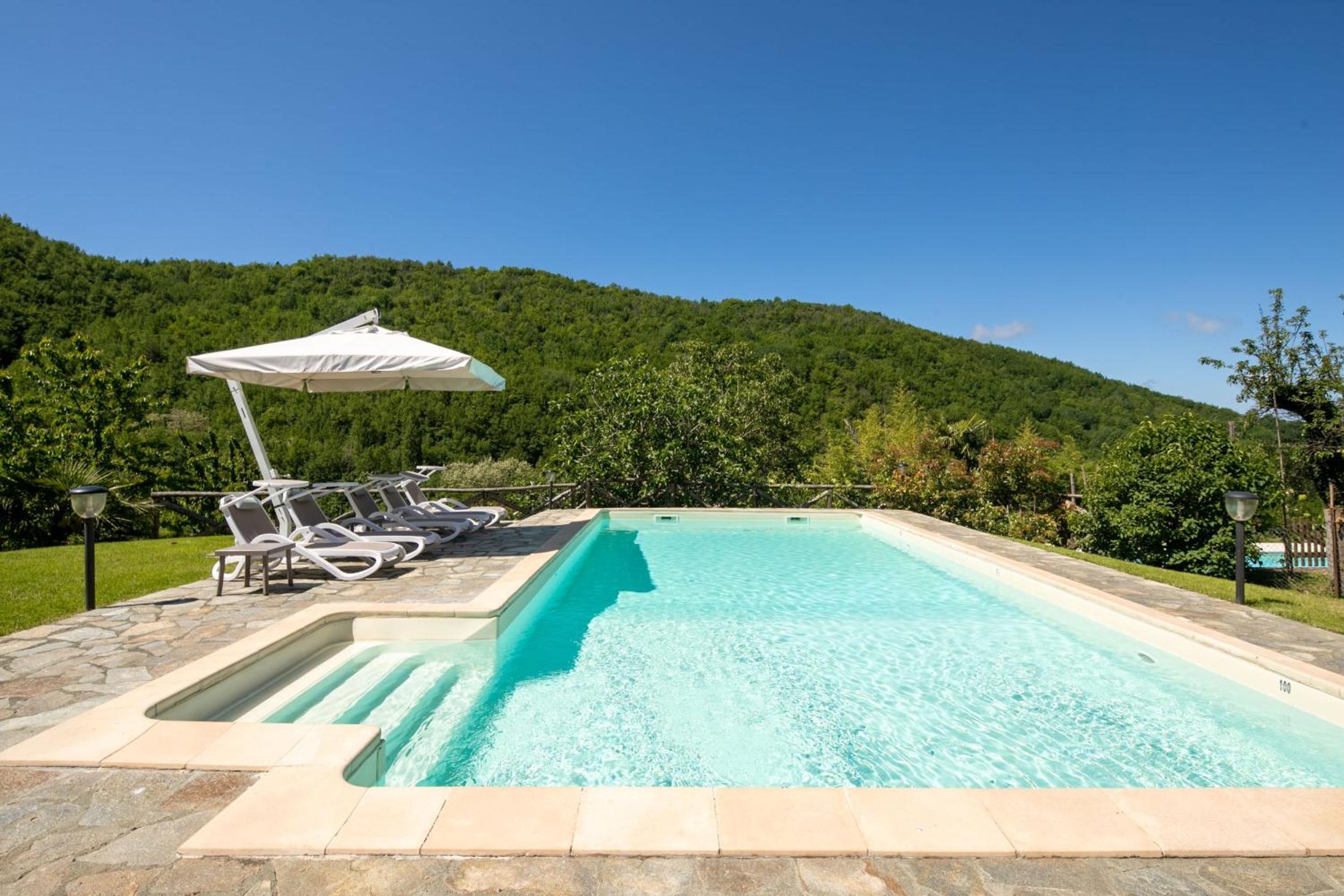 Villa photo 2